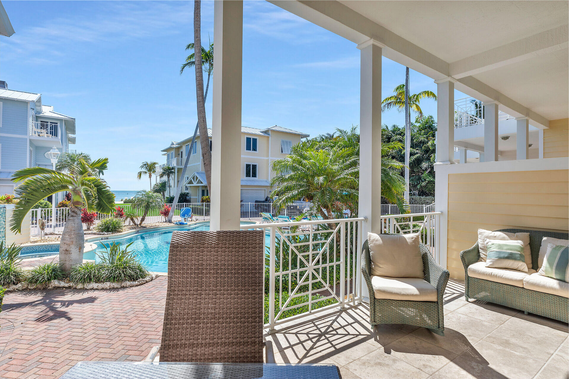821 W Ocean Drive, 3 Property Photo 11
