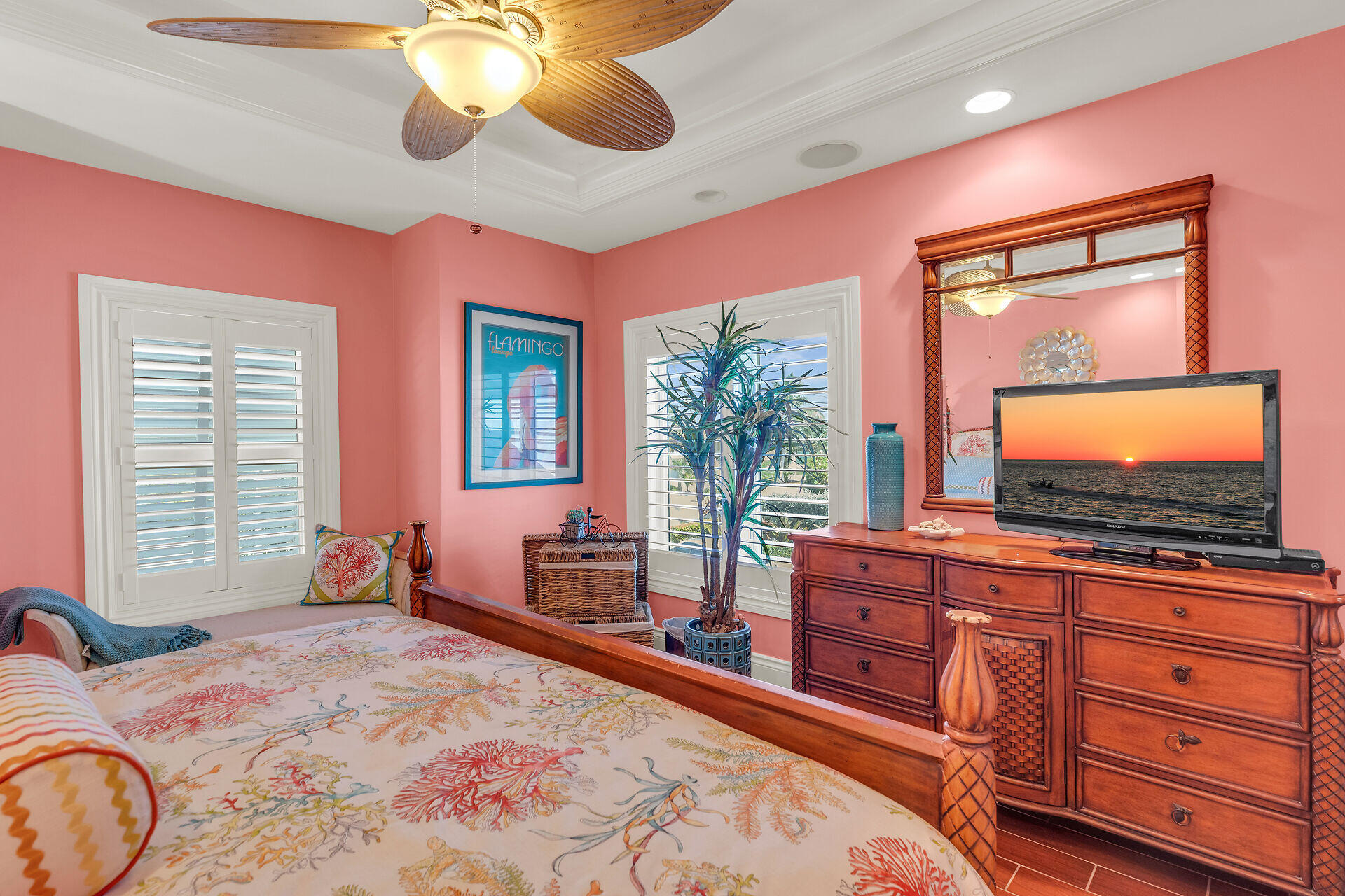 821 W Ocean Drive, 3 Property Photo 24