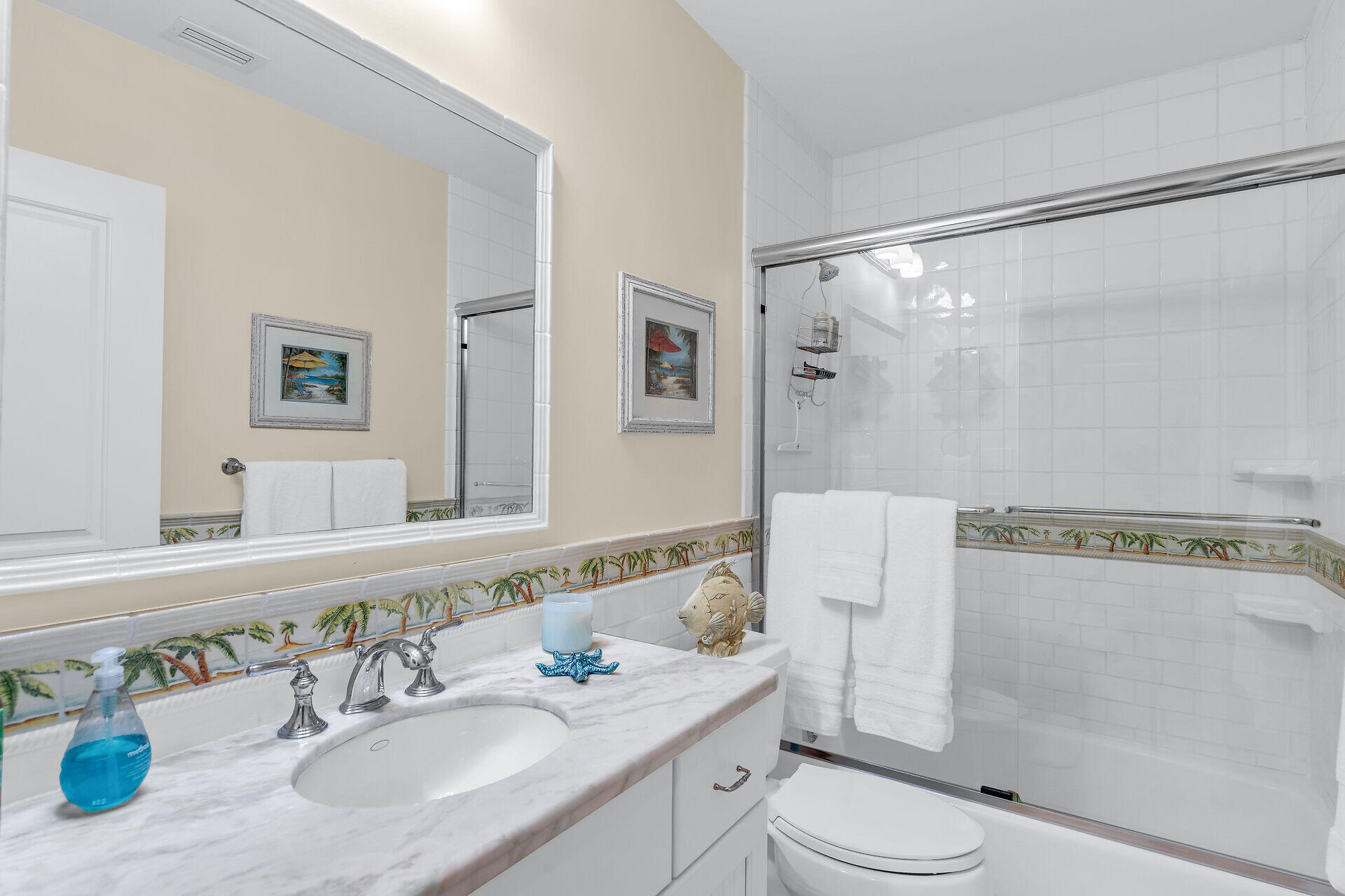 821 W Ocean Drive, 3 Property Photo 26