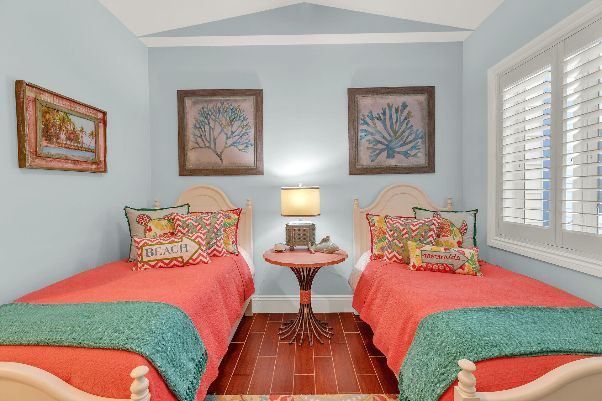 821 W Ocean Drive, 3 Property Photo 29