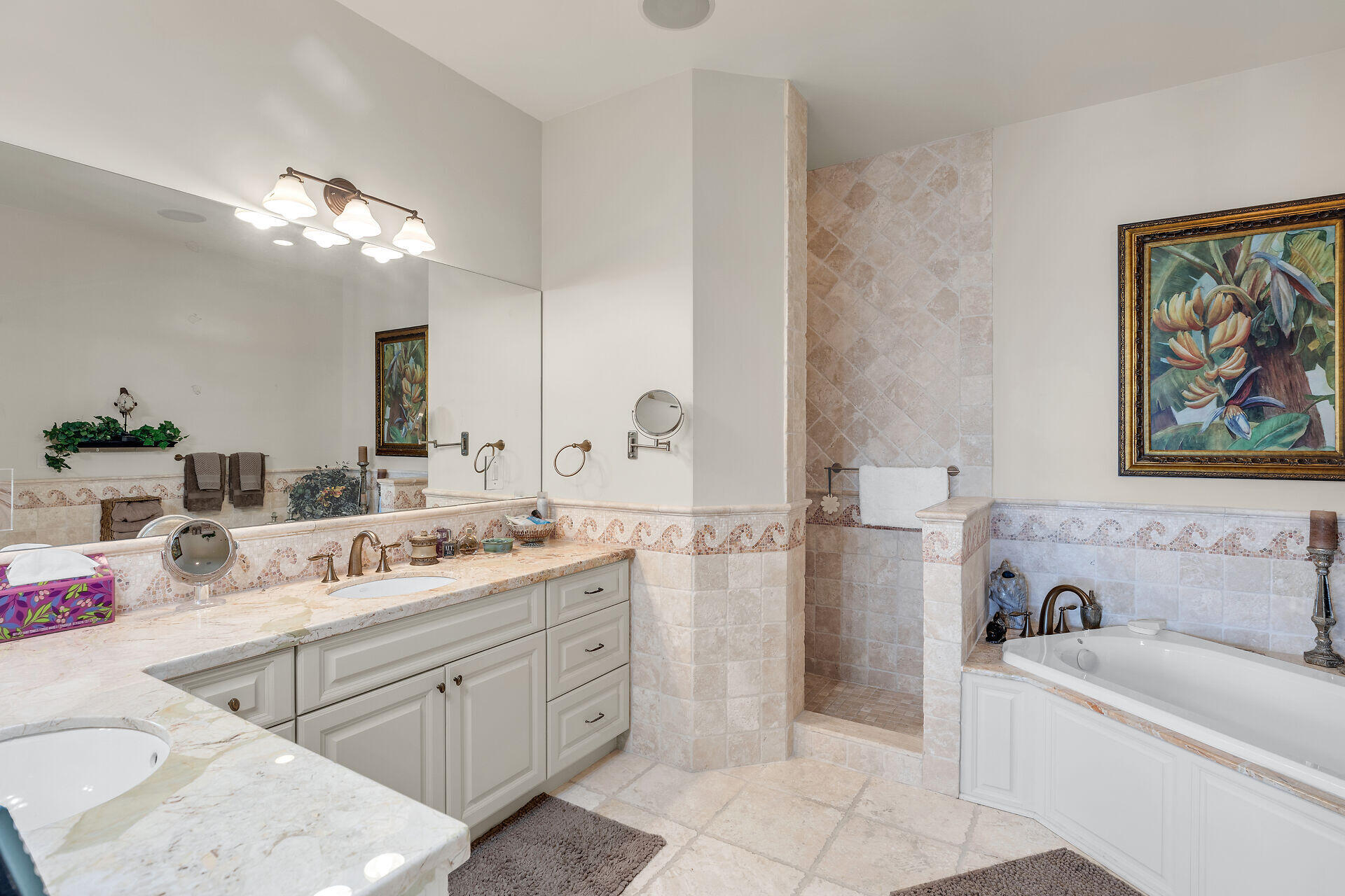 821 W Ocean Drive, 3 Property Photo 37