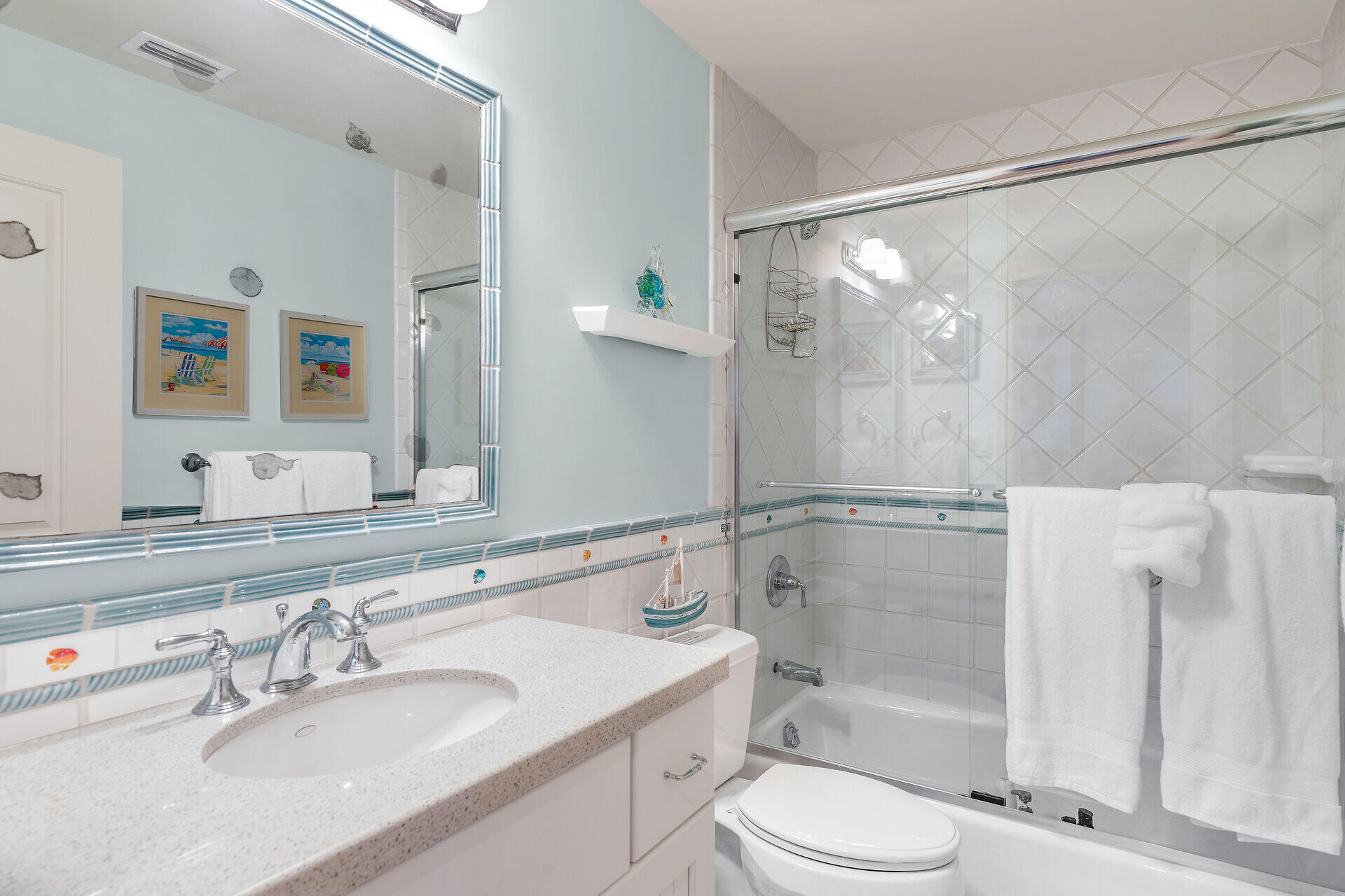 821 W Ocean Drive, 3 Property Photo 44