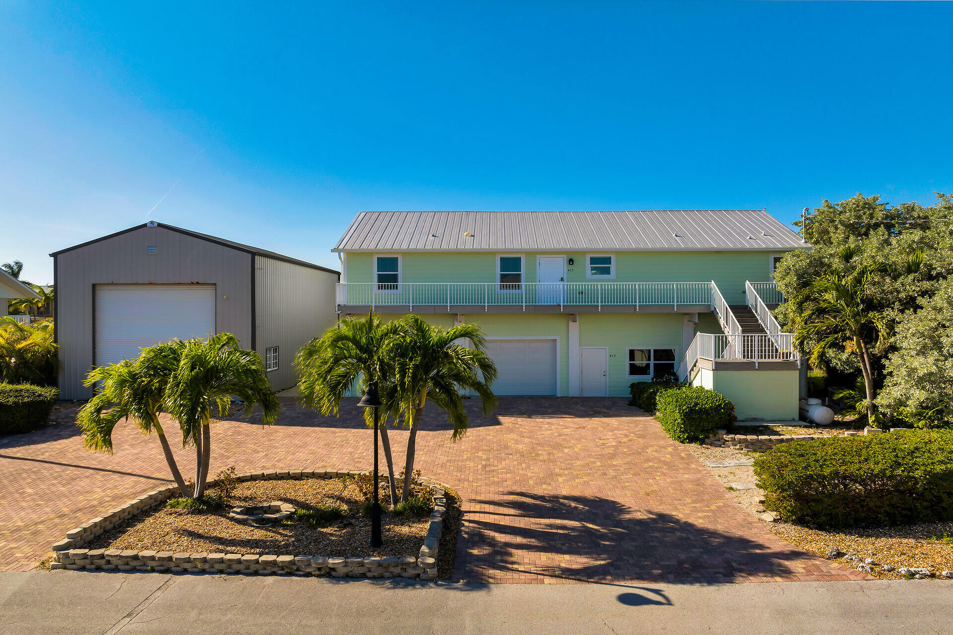 415 Sombrero Beach Road Property Photo 7