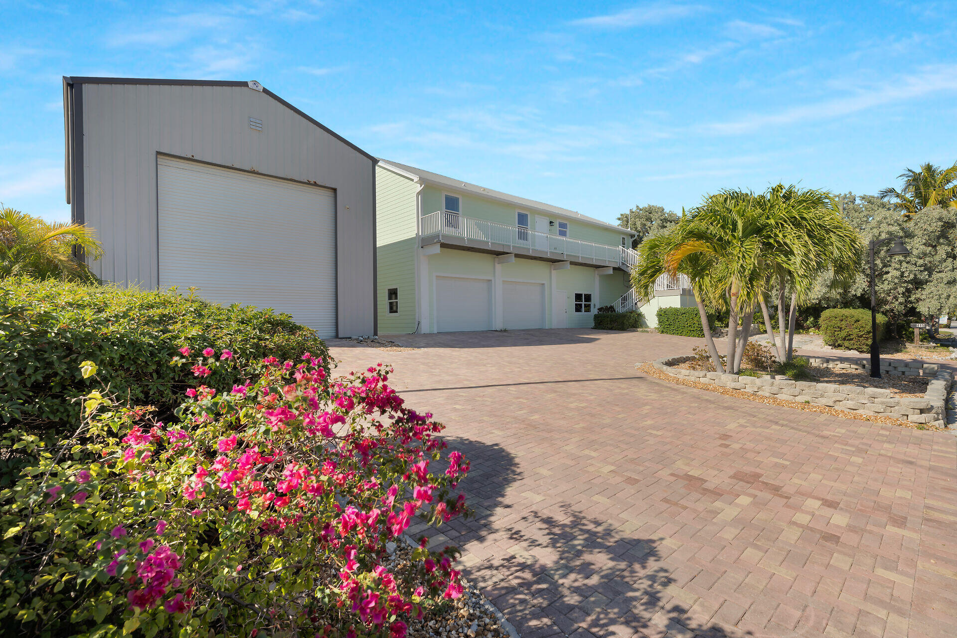 415 Sombrero Beach Road Property Photo 8
