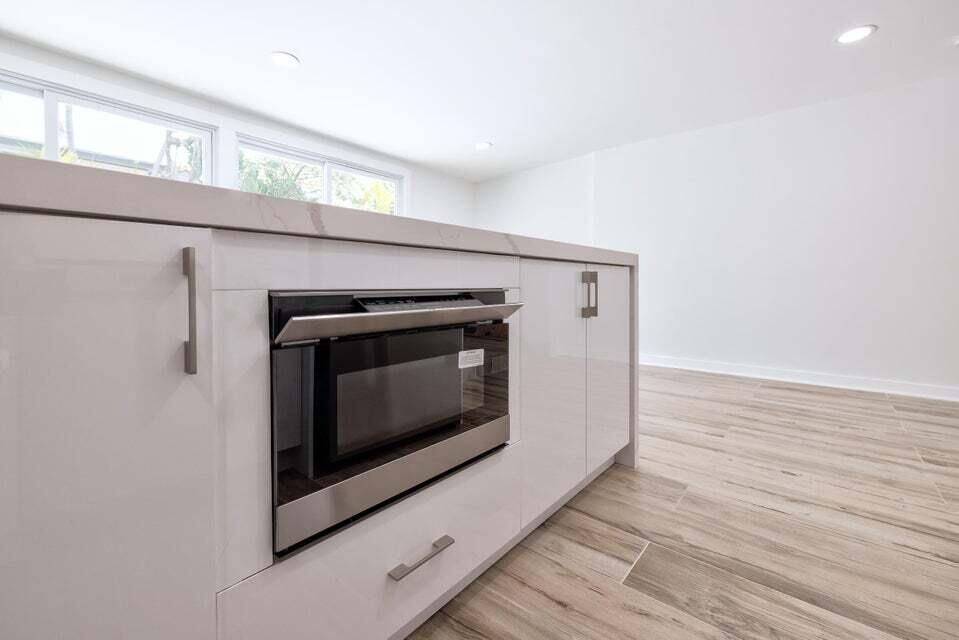 1708 Duncan Street Property Photo 14