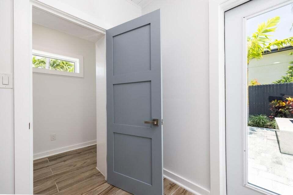 1708 Duncan Street Property Photo 22