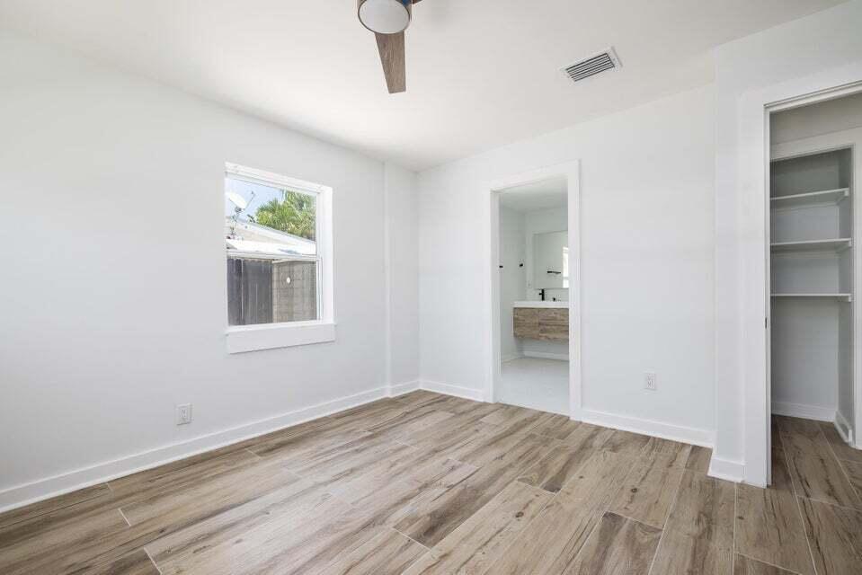 1708 Duncan Street Property Photo 25