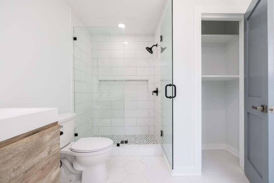 1708 Duncan Street Property Photo 28