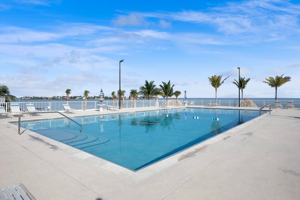 10877 Overseas Highway, 41 Property Photo 1