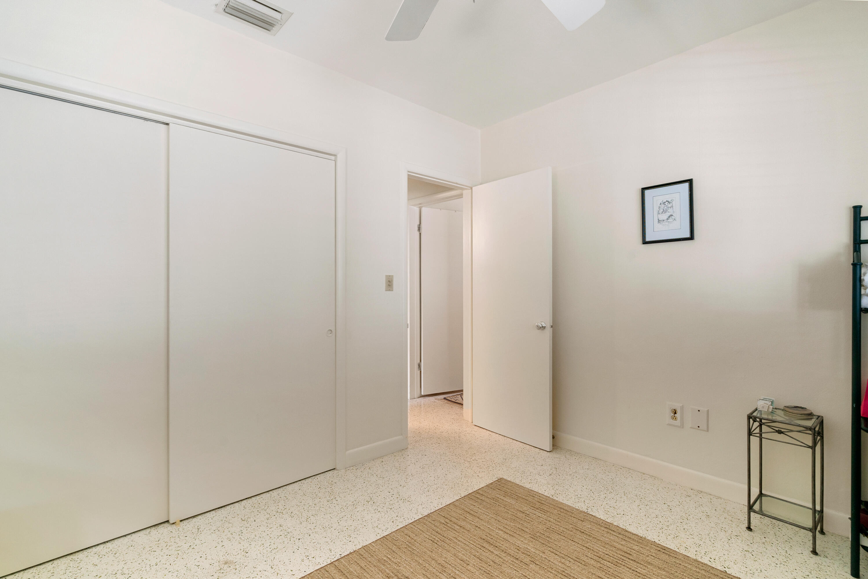 228-230 Apache Street Property Photo 22