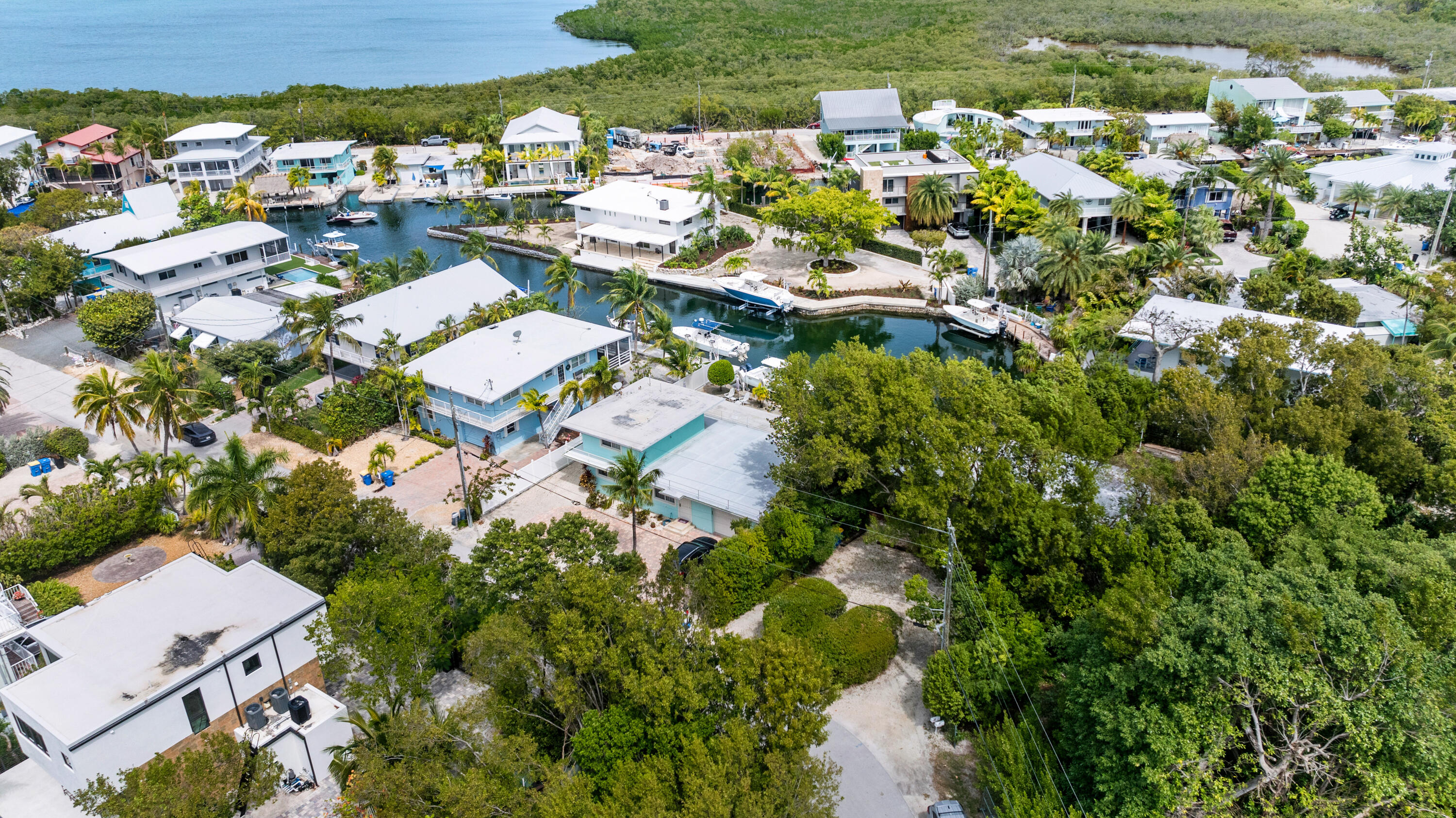 230 Apache Street Property Photo 11