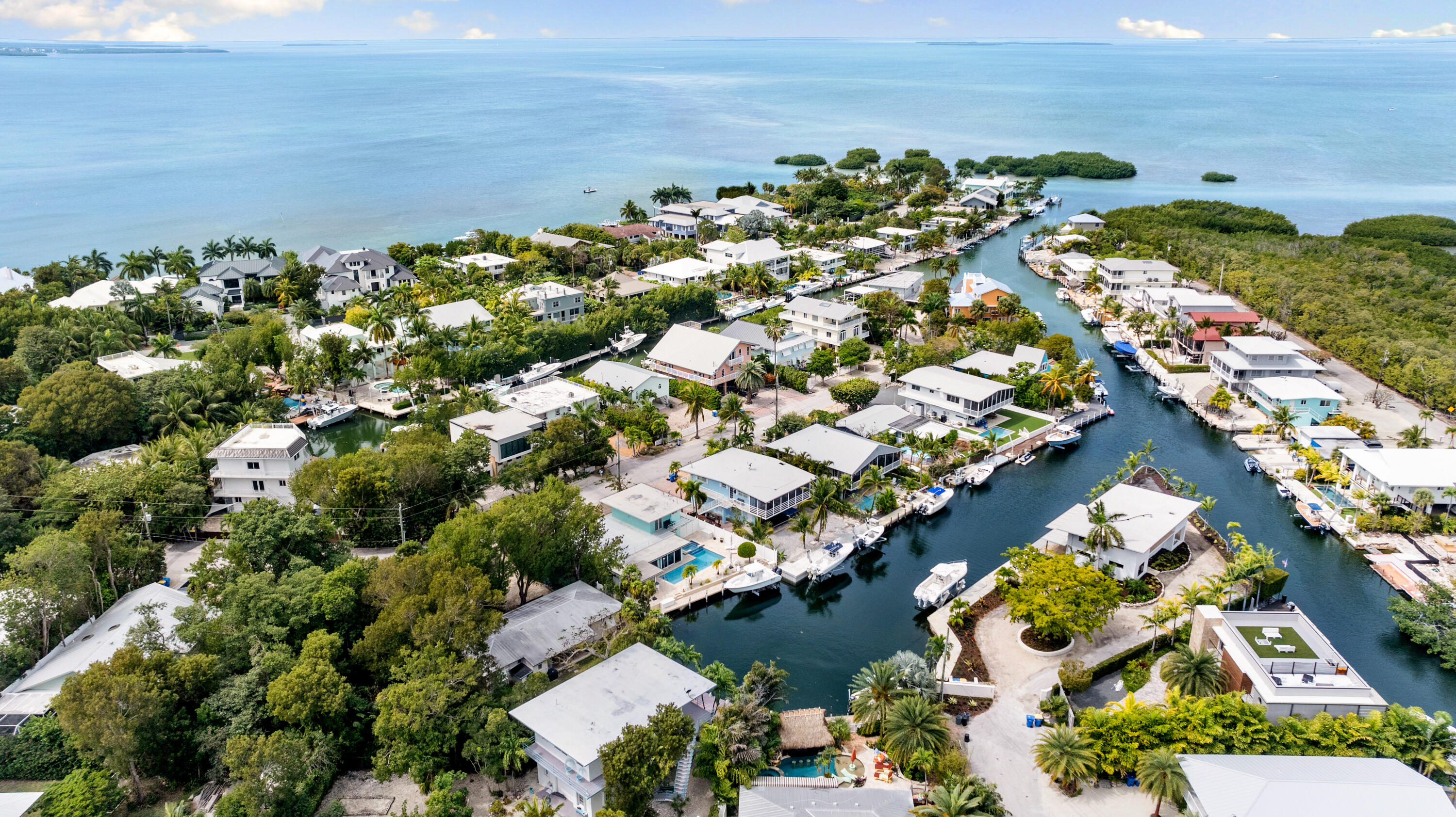 230 Apache Street Property Photo 46