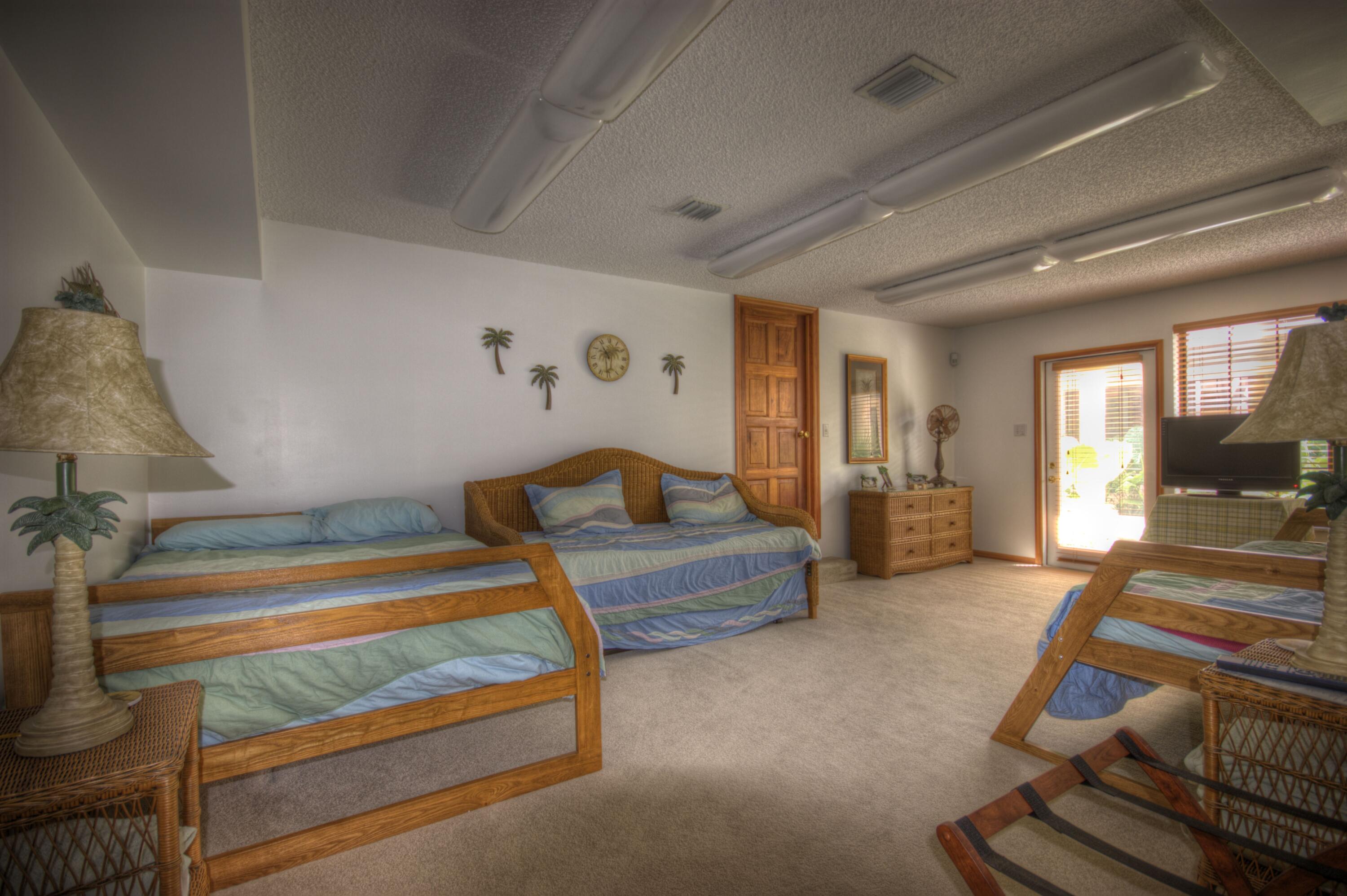 57121 Morton Street Property Photo 38