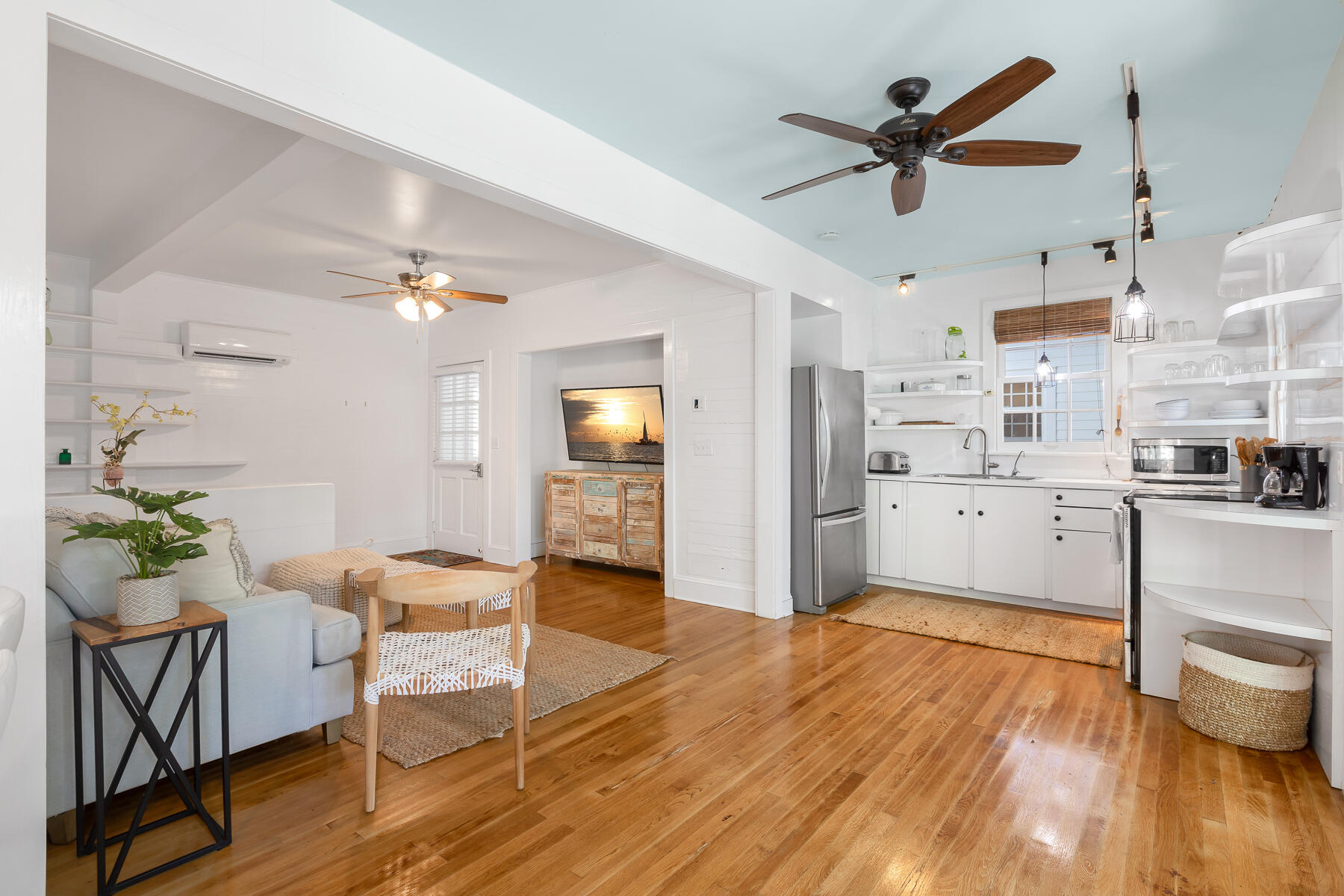 1022 Fleming Street Property Photo 15
