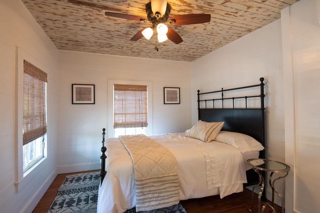 1022 Fleming Street Property Photo 38