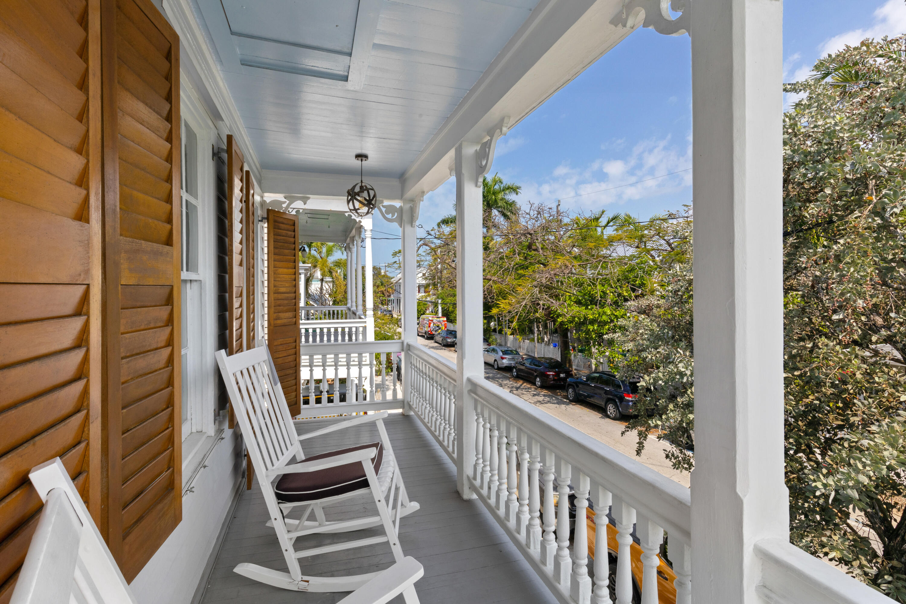 326 William Street Property Photo 3