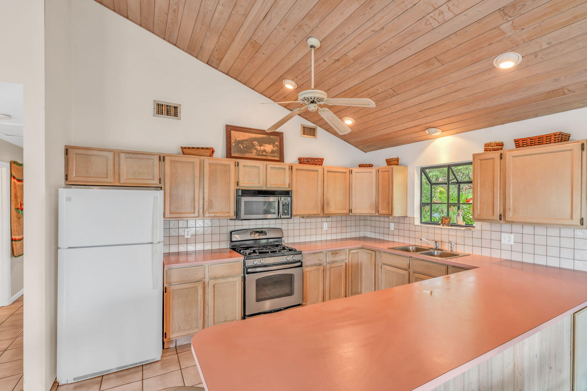 27312 Anguila Lane Property Photo 6