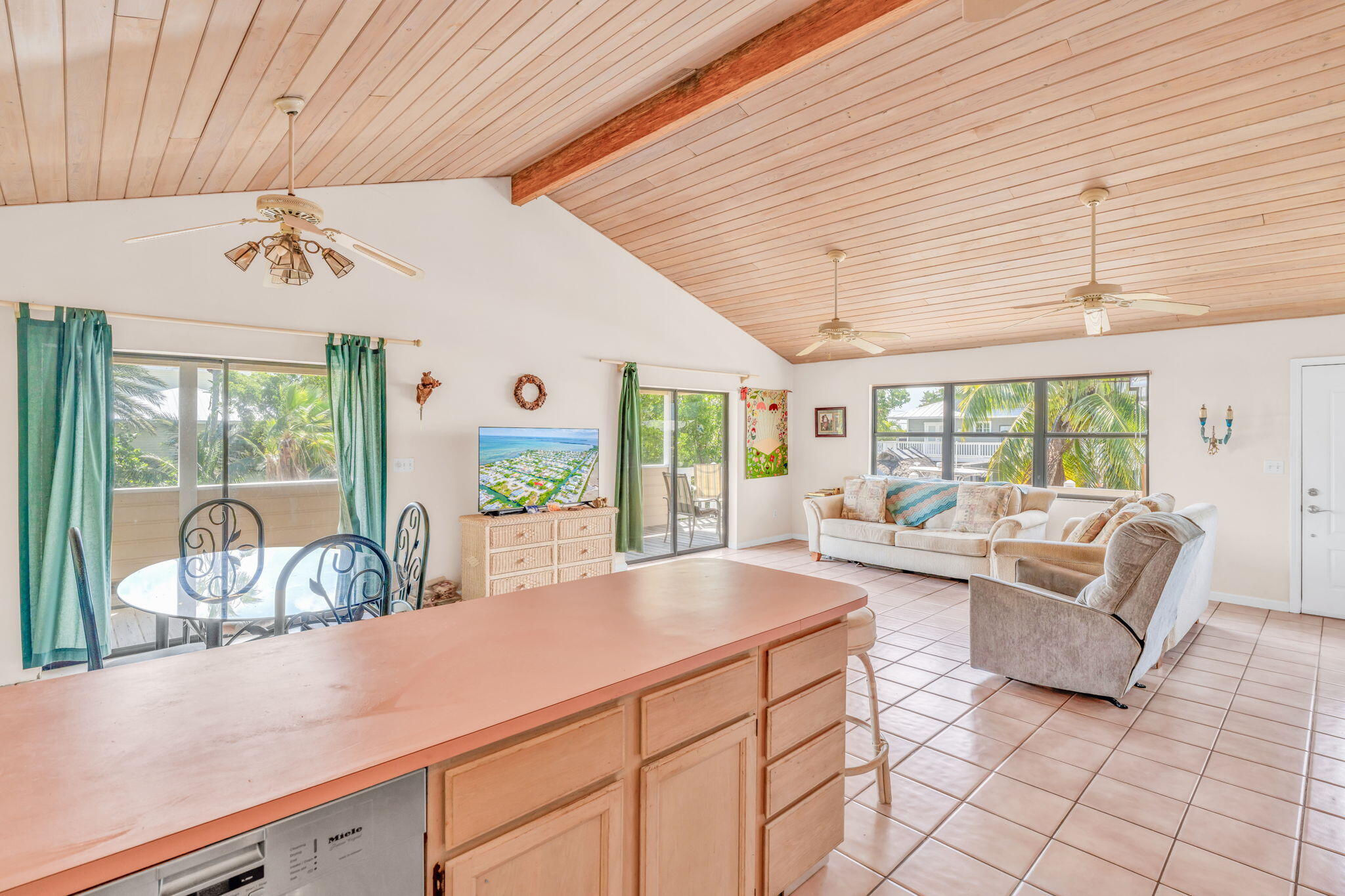 27312 Anguila Lane Property Photo 8