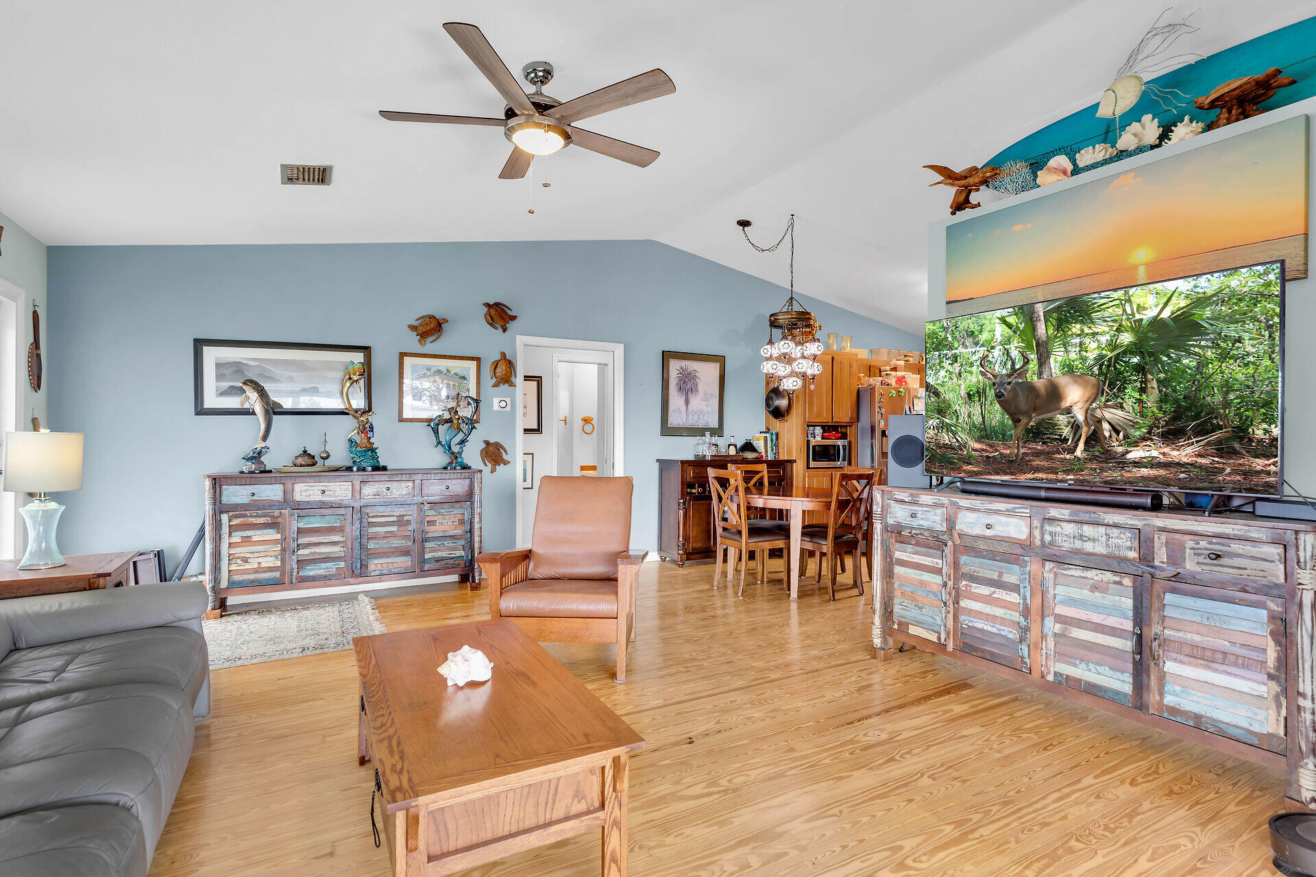 3611 South Seas Street Property Photo 10