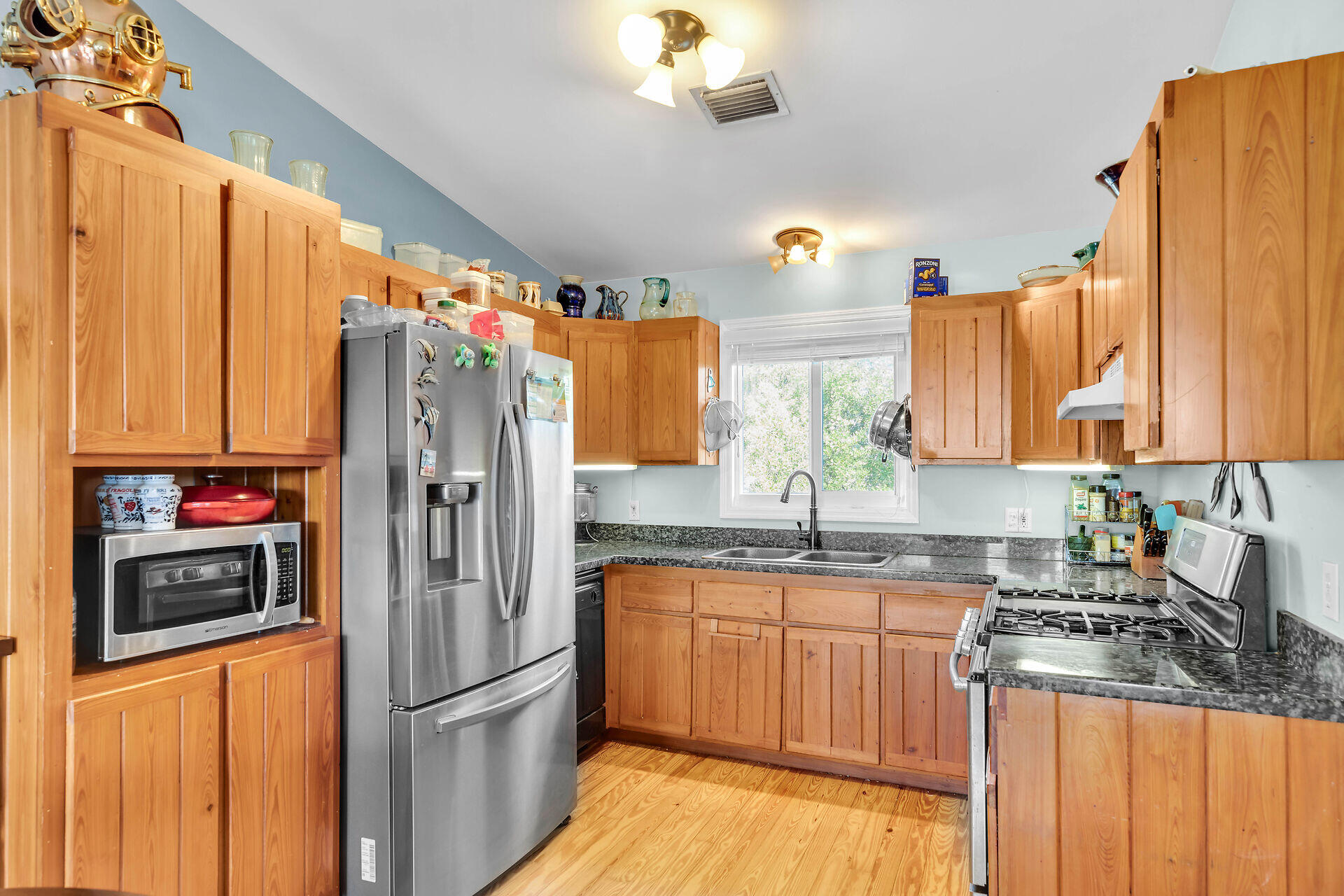 3611 South Seas Street Property Photo 14