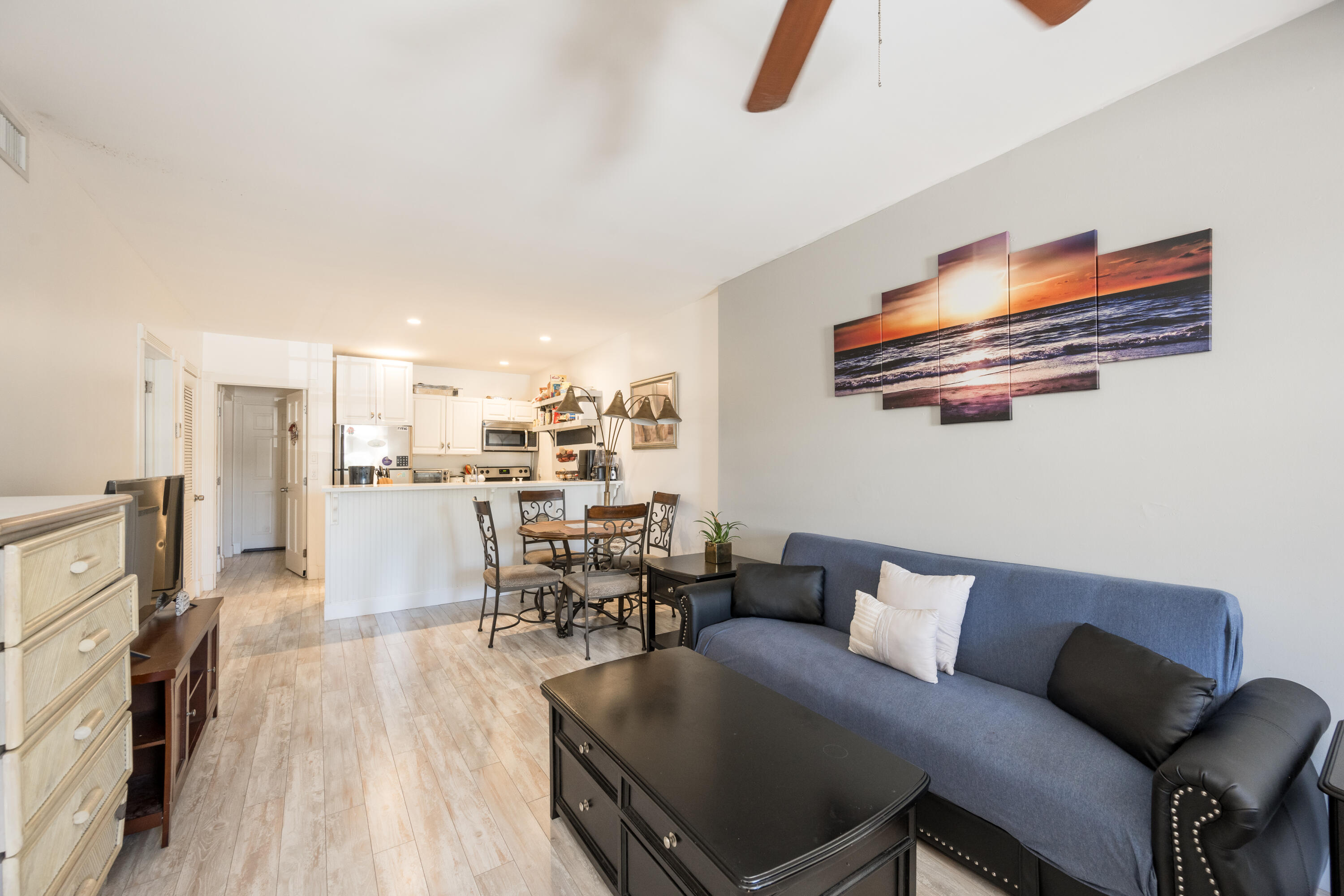 1207 William Street, 3 Property Photo 2