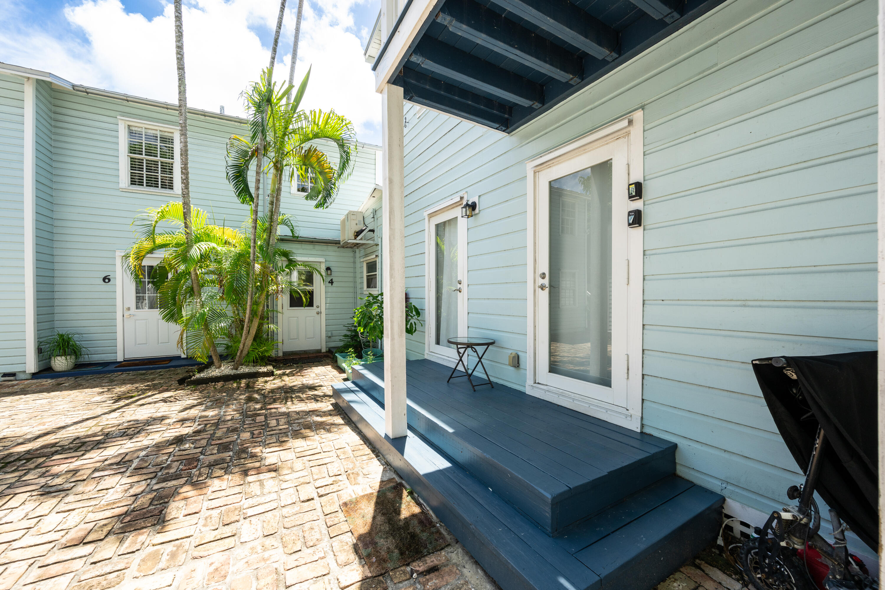 1207 William Street, 3 Property Photo 20