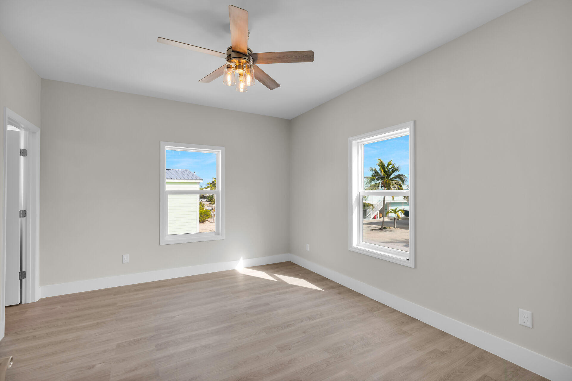 22737 Blackbeard Lane Property Photo 28