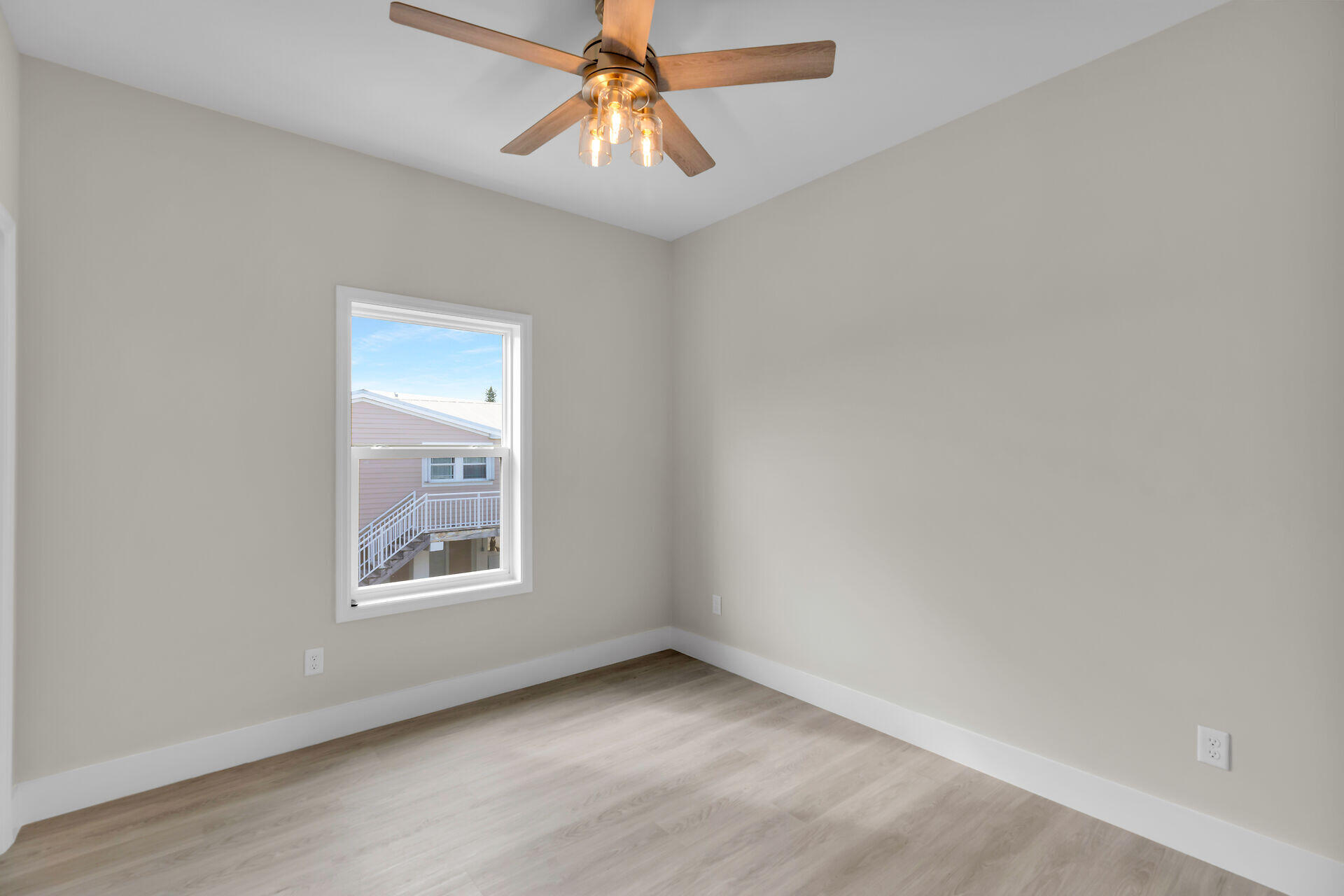 22737 Blackbeard Lane Property Photo 36