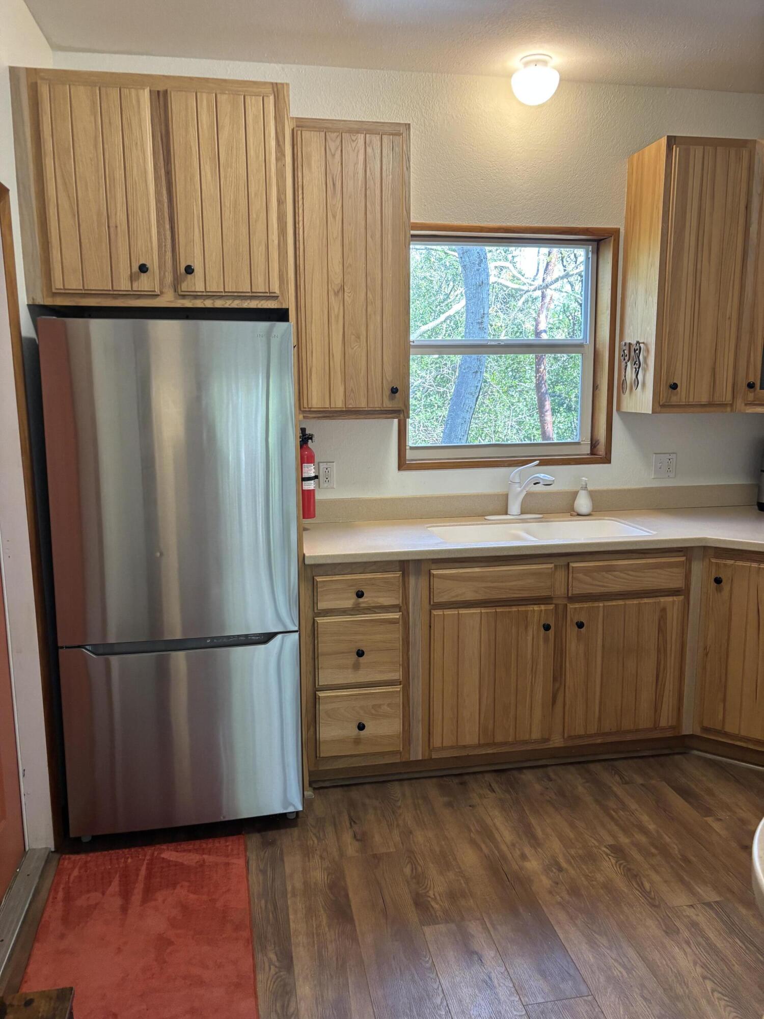 200 Silver Lake Drive Property Photo 10