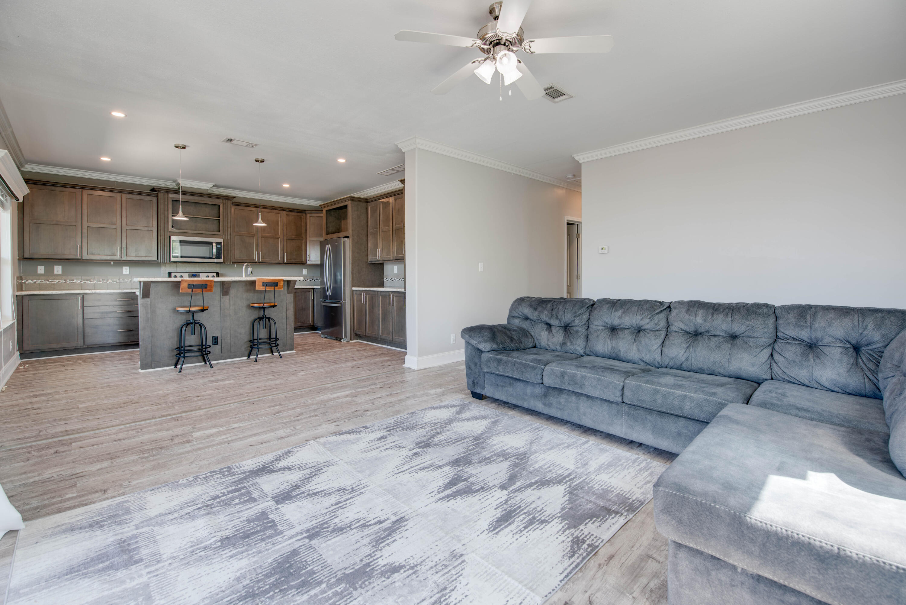 27255 Mariposa Road Property Photo 6