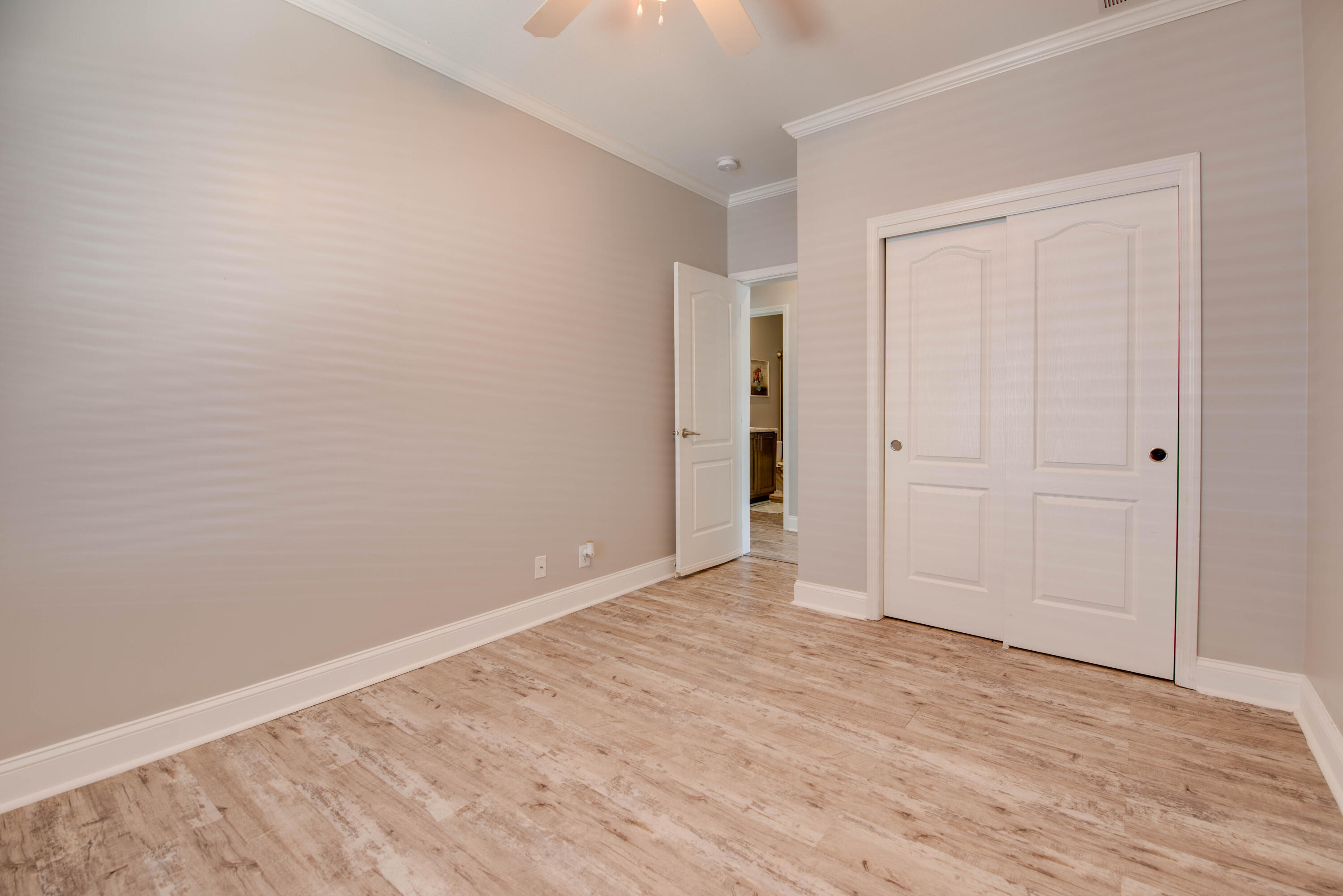 27255 Mariposa Road Property Photo 15