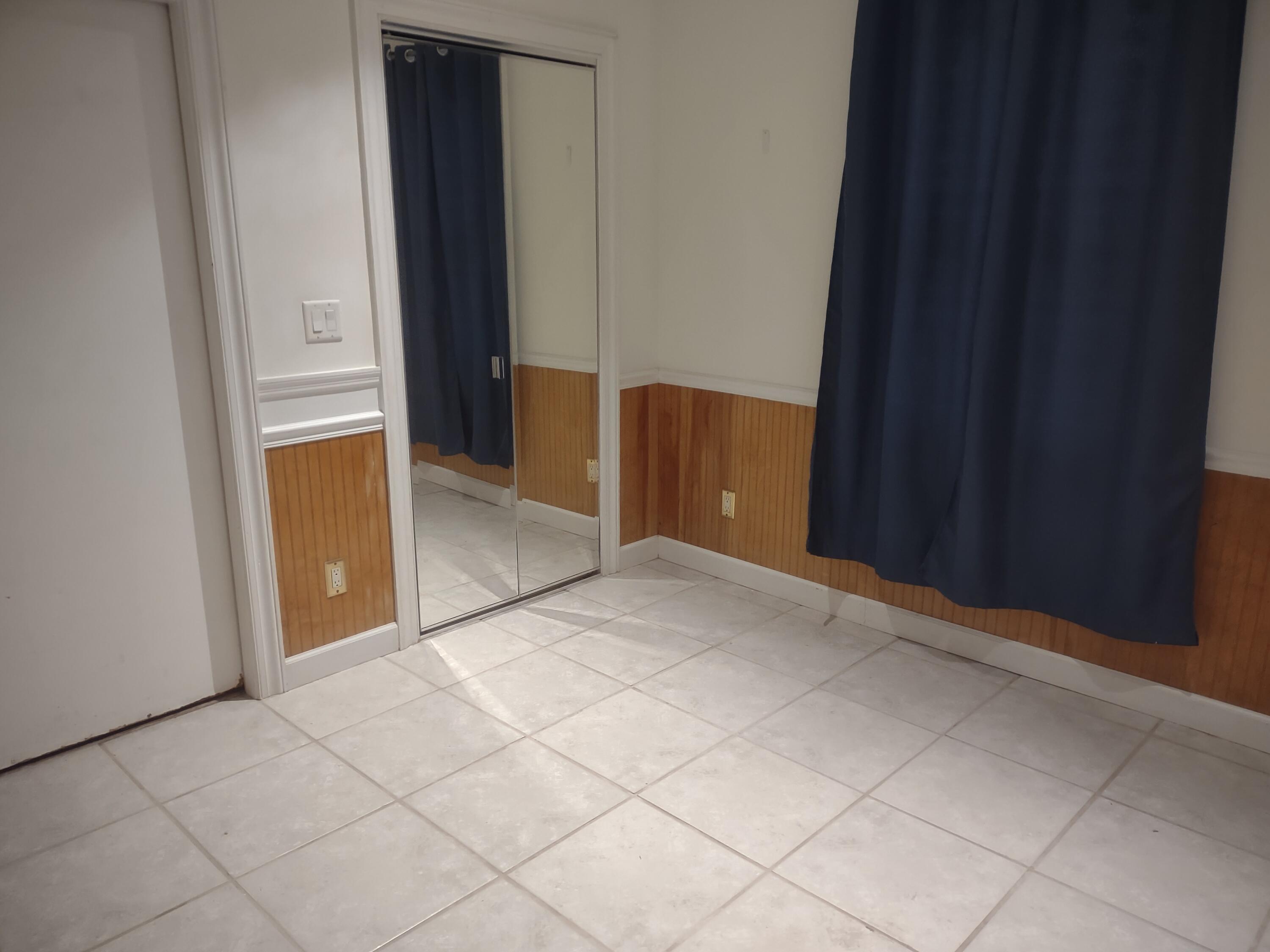 2330 Staples Avenue Property Photo 3