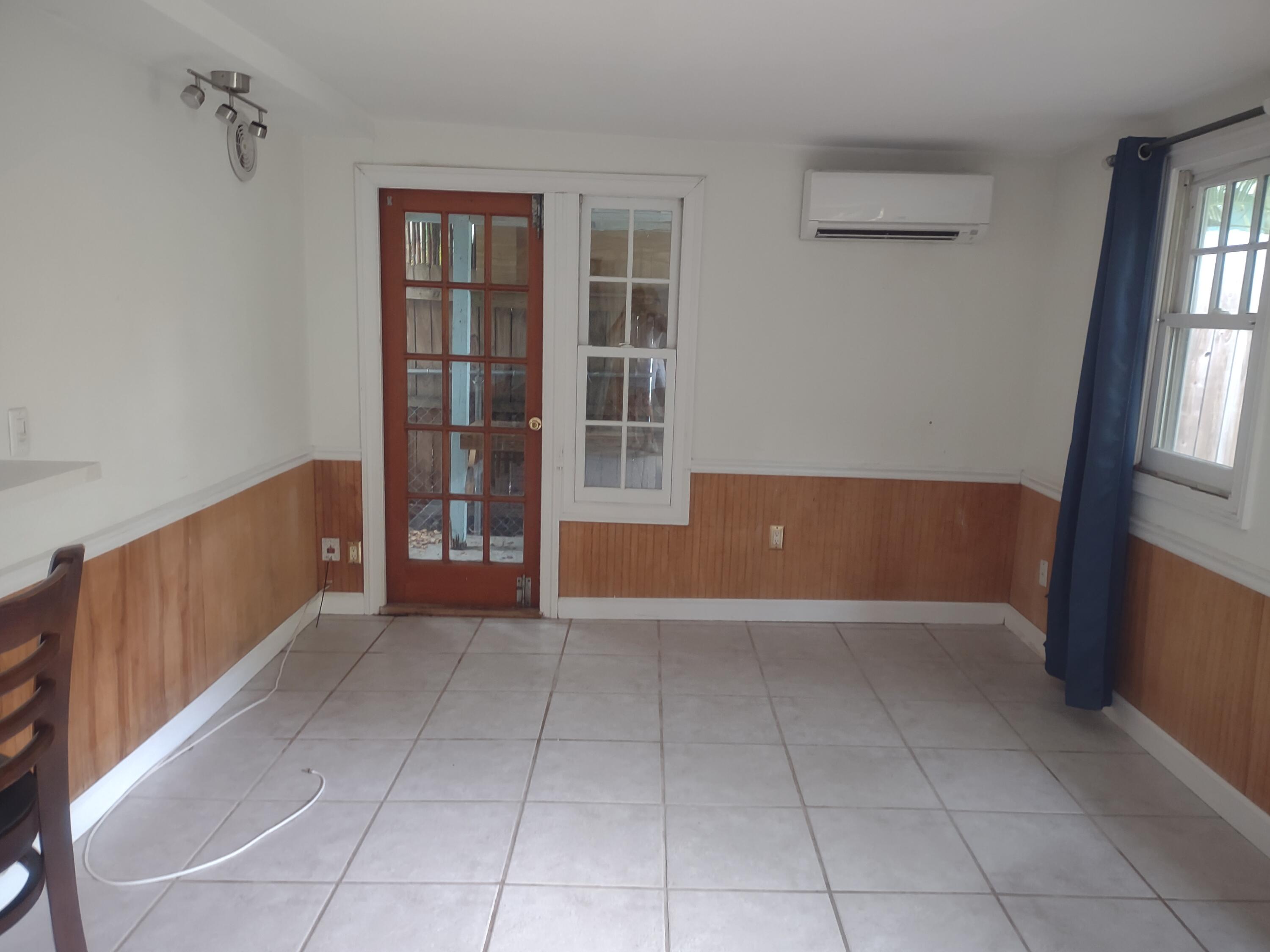 2330 Staples Avenue Property Photo 5