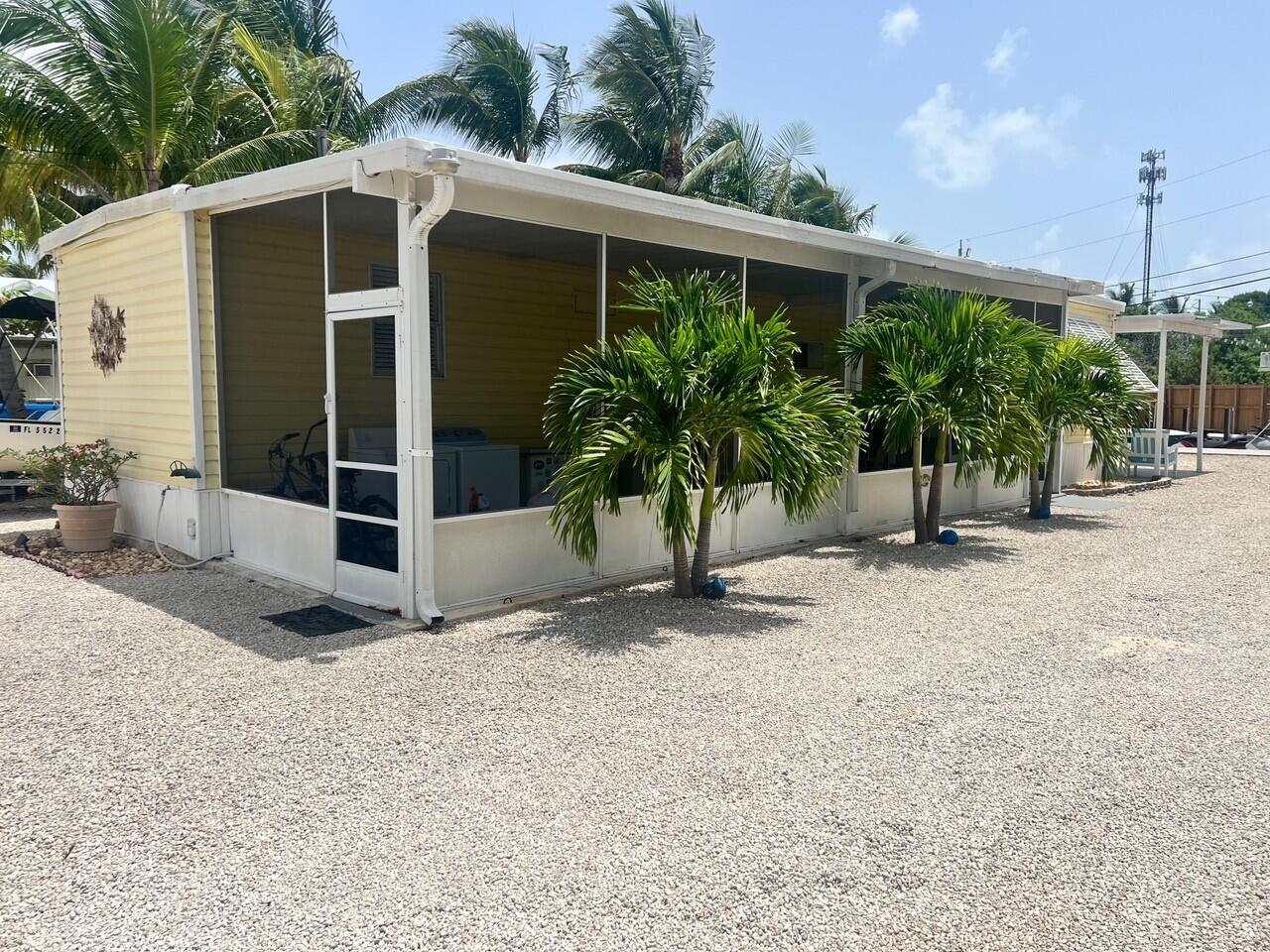 321 Windley Road, B Property Photo 1