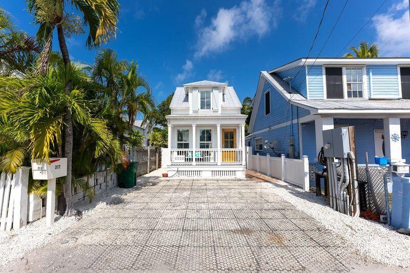 317 Virginia Street Property Photo 44