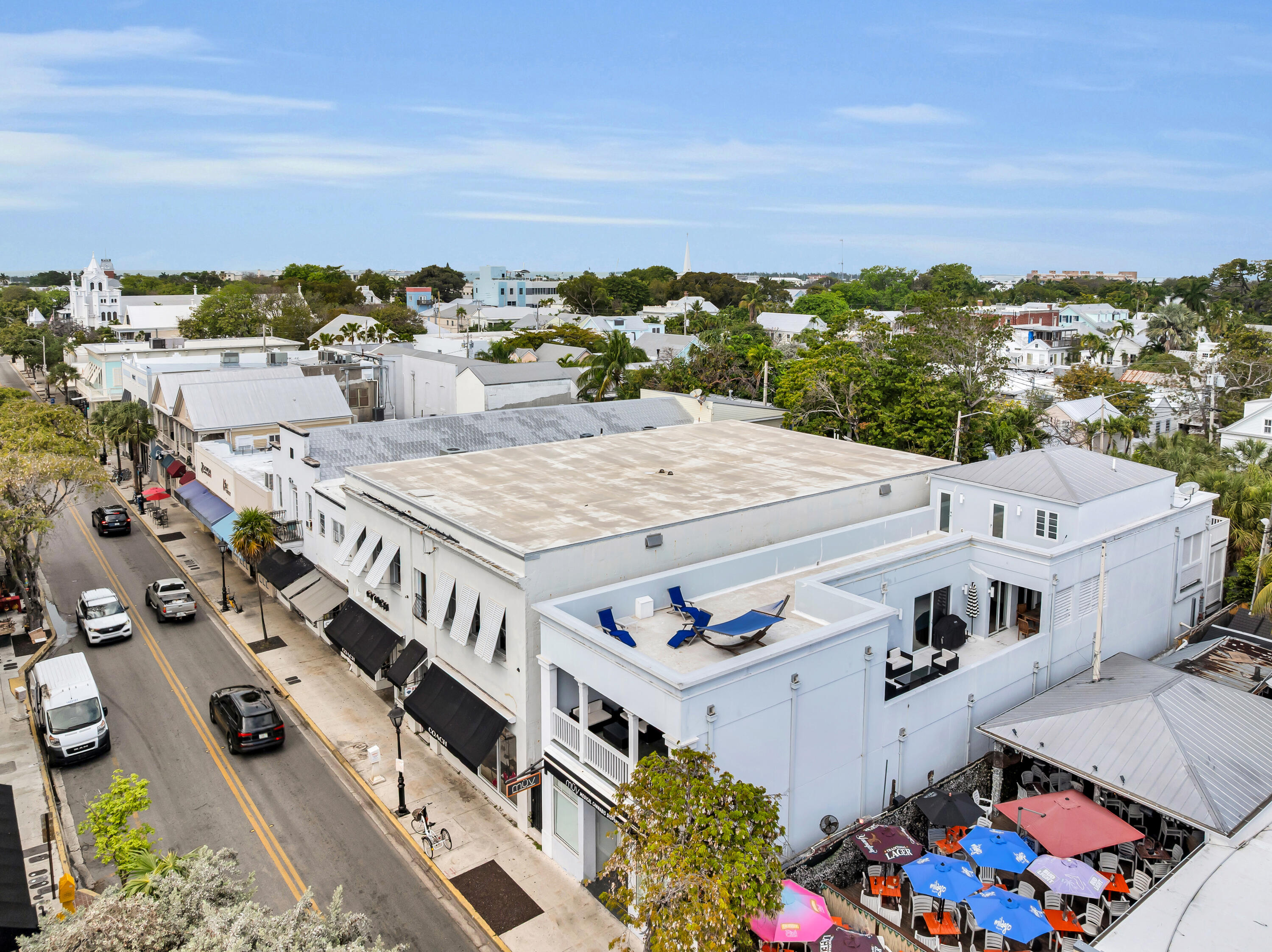 517 Duval & 518 Bahama Street Property Photo 5