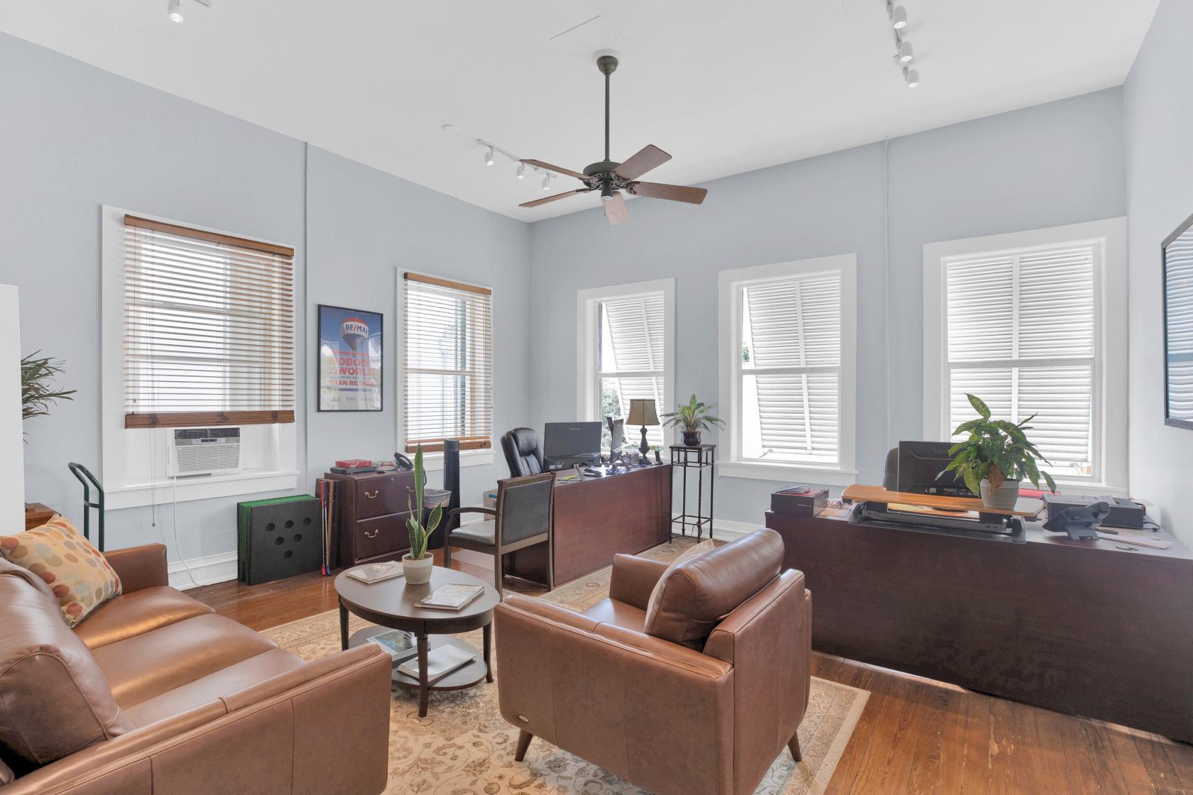 517 Duval & 518 Bahama Street Property Photo 22