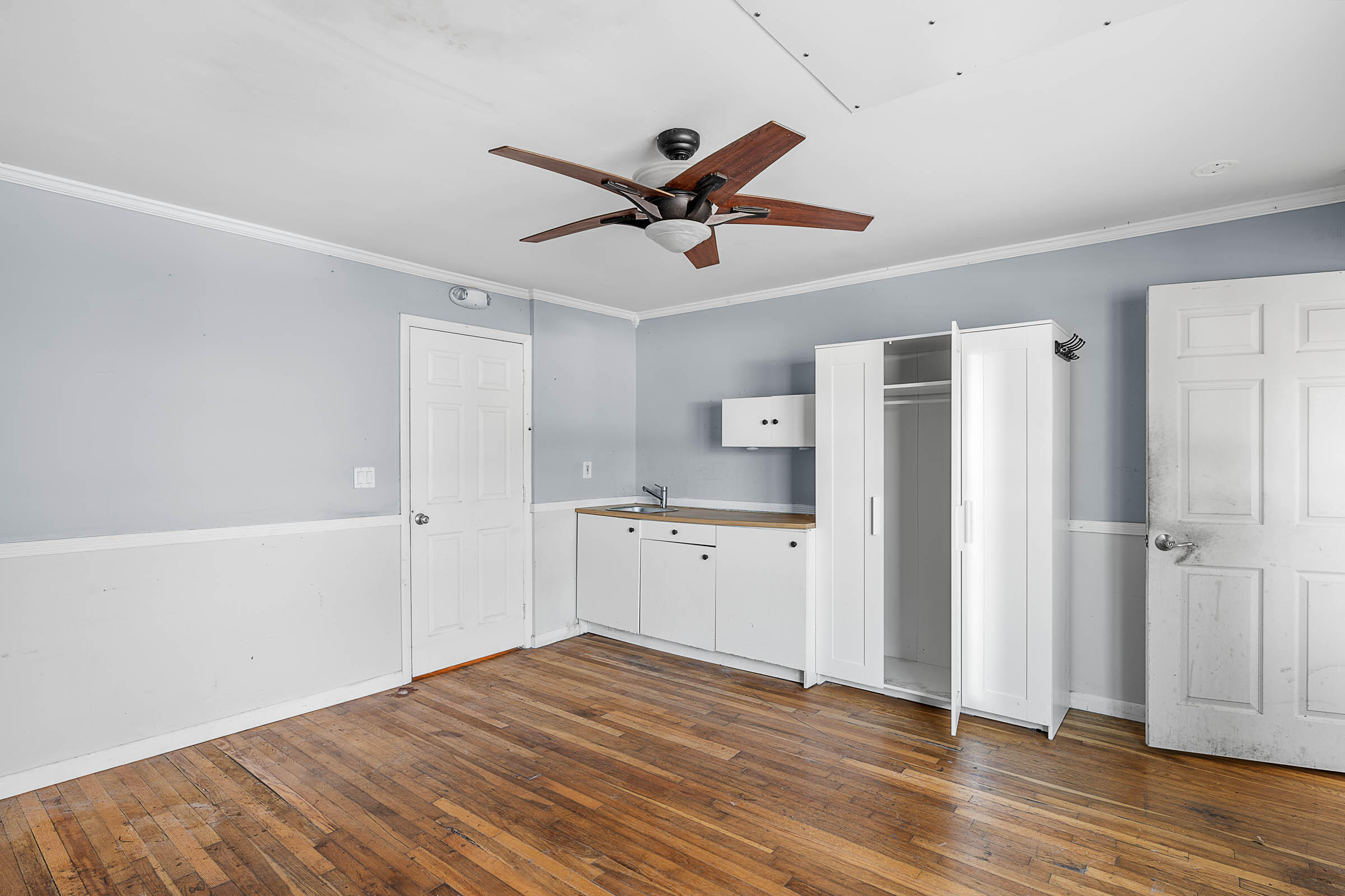 1312 4th Street, 0 Property Photo 2