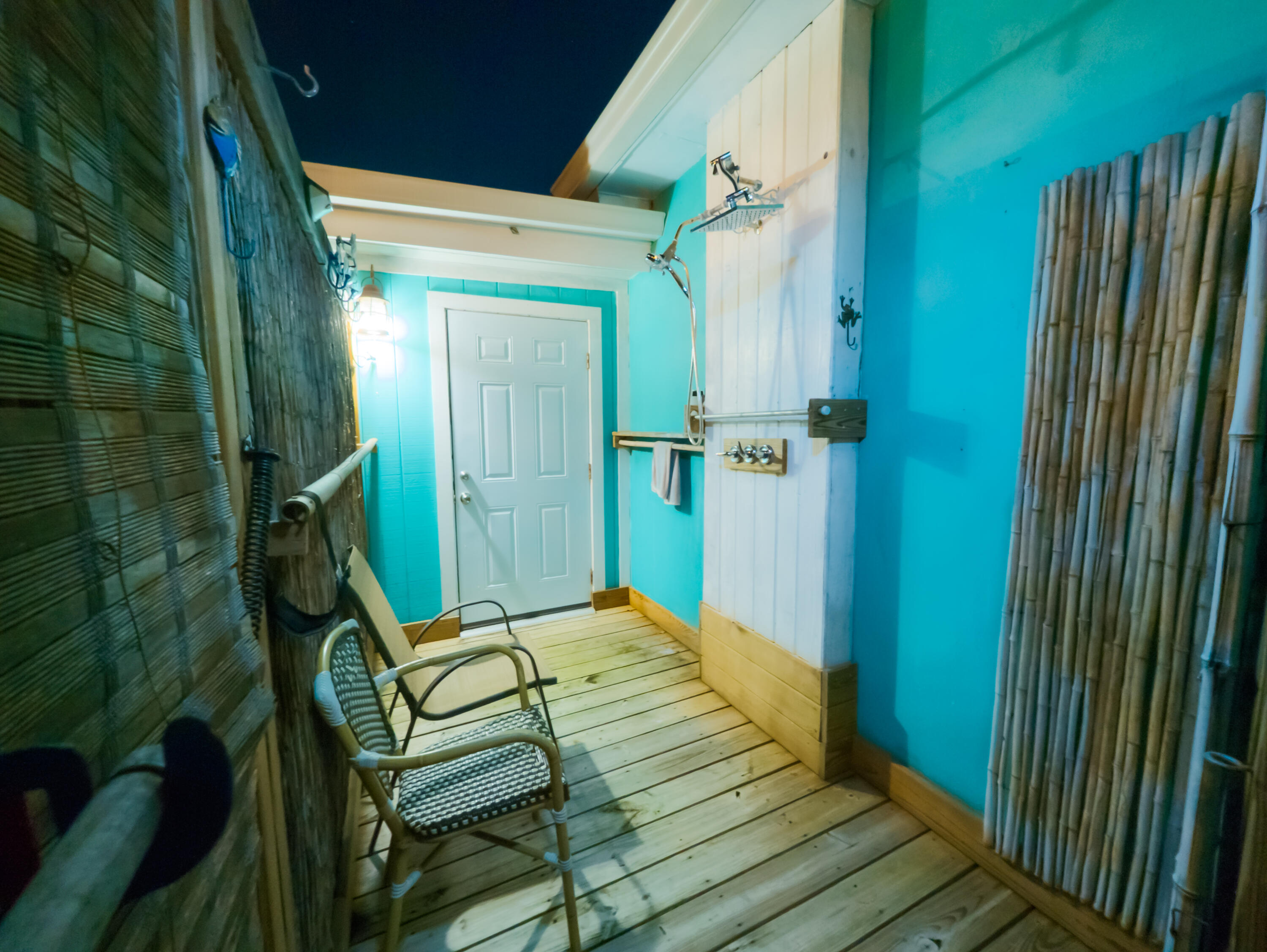 715 E Caribbean Drive Property Photo 21