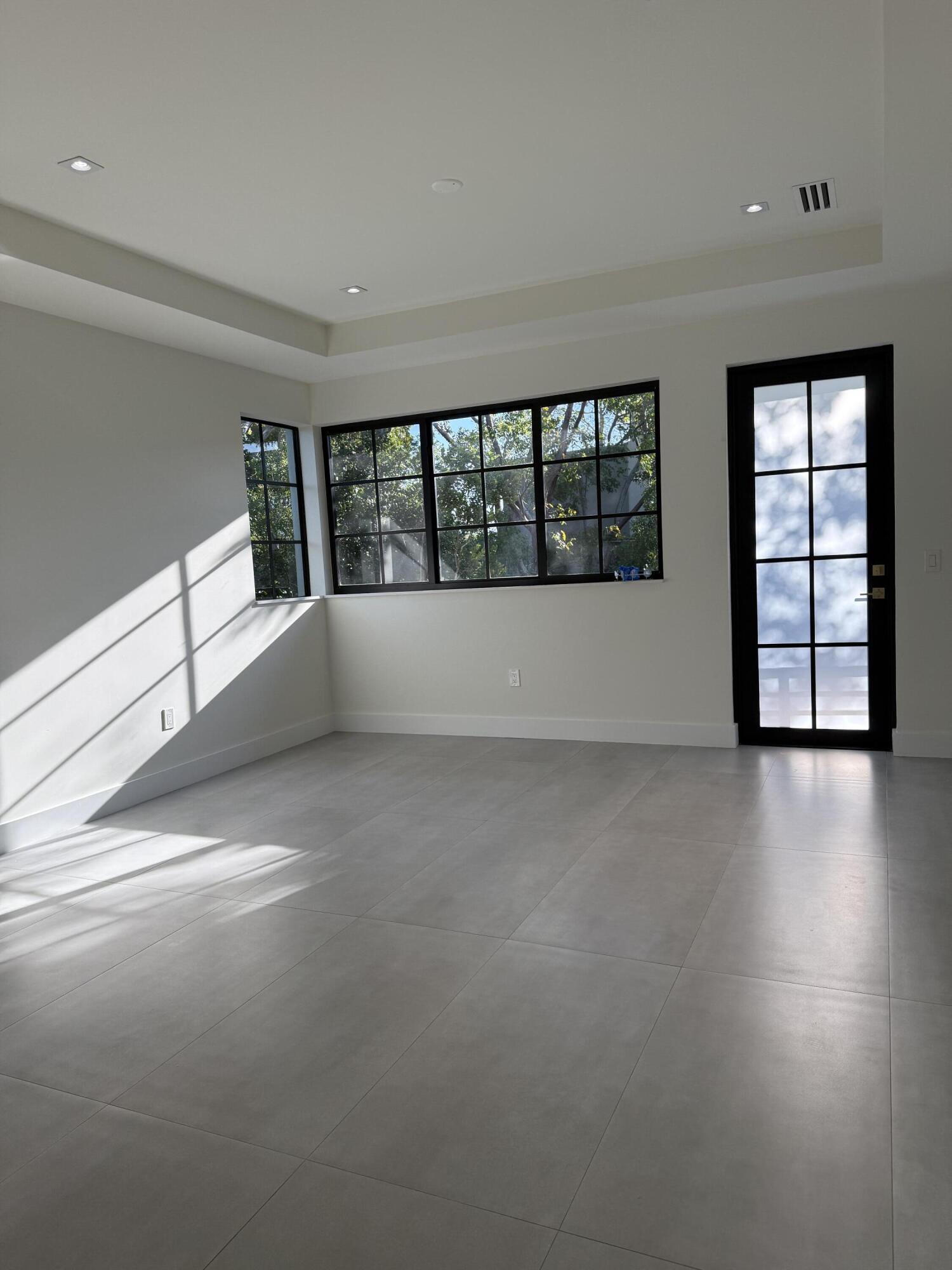 18 Coral Drive Property Photo 3