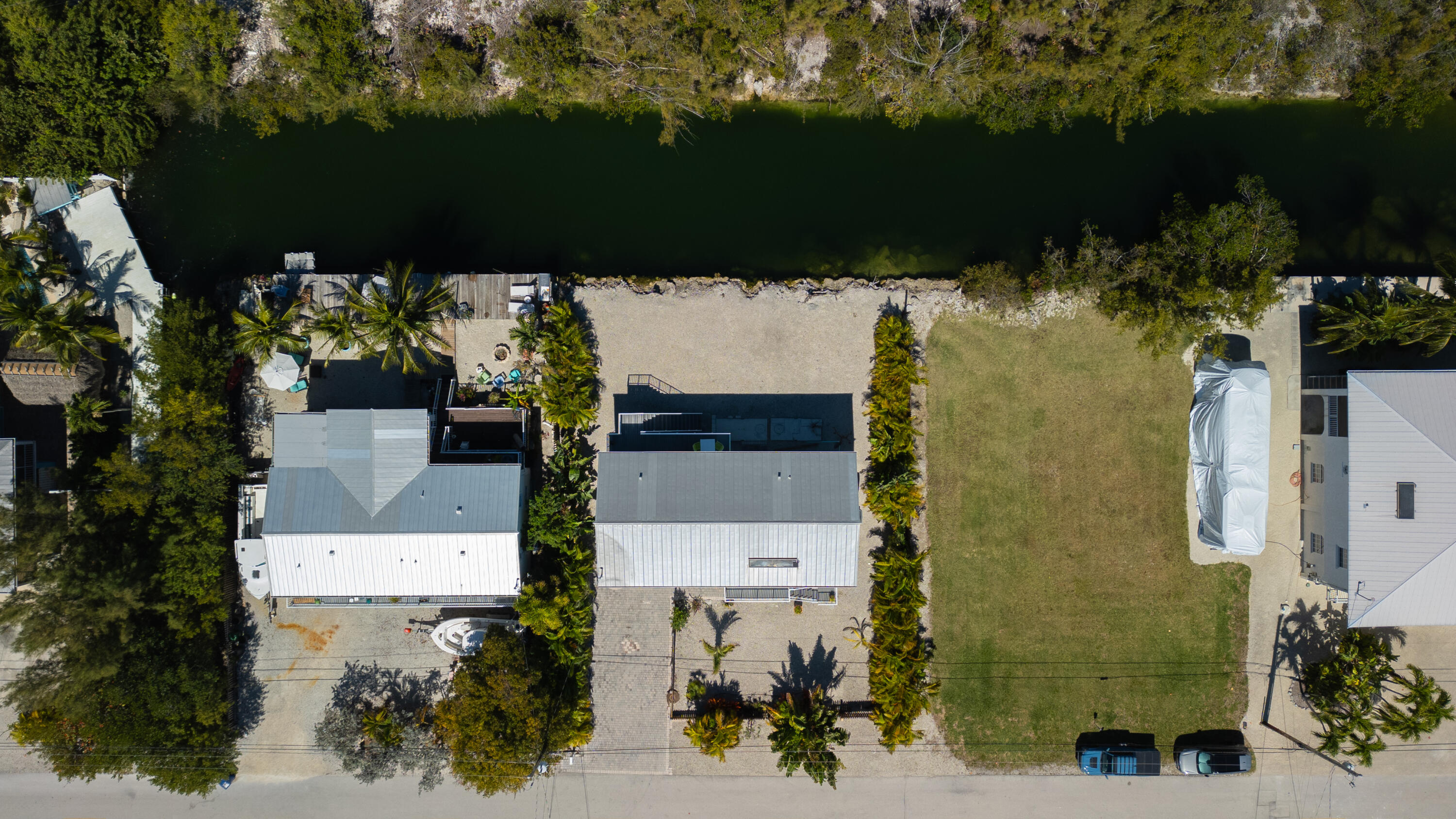 17245 Jamaica Lane Property Photo 3