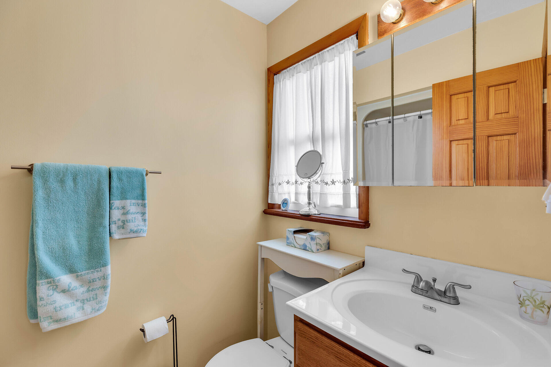 220 Kyle Avenue Property Photo 34
