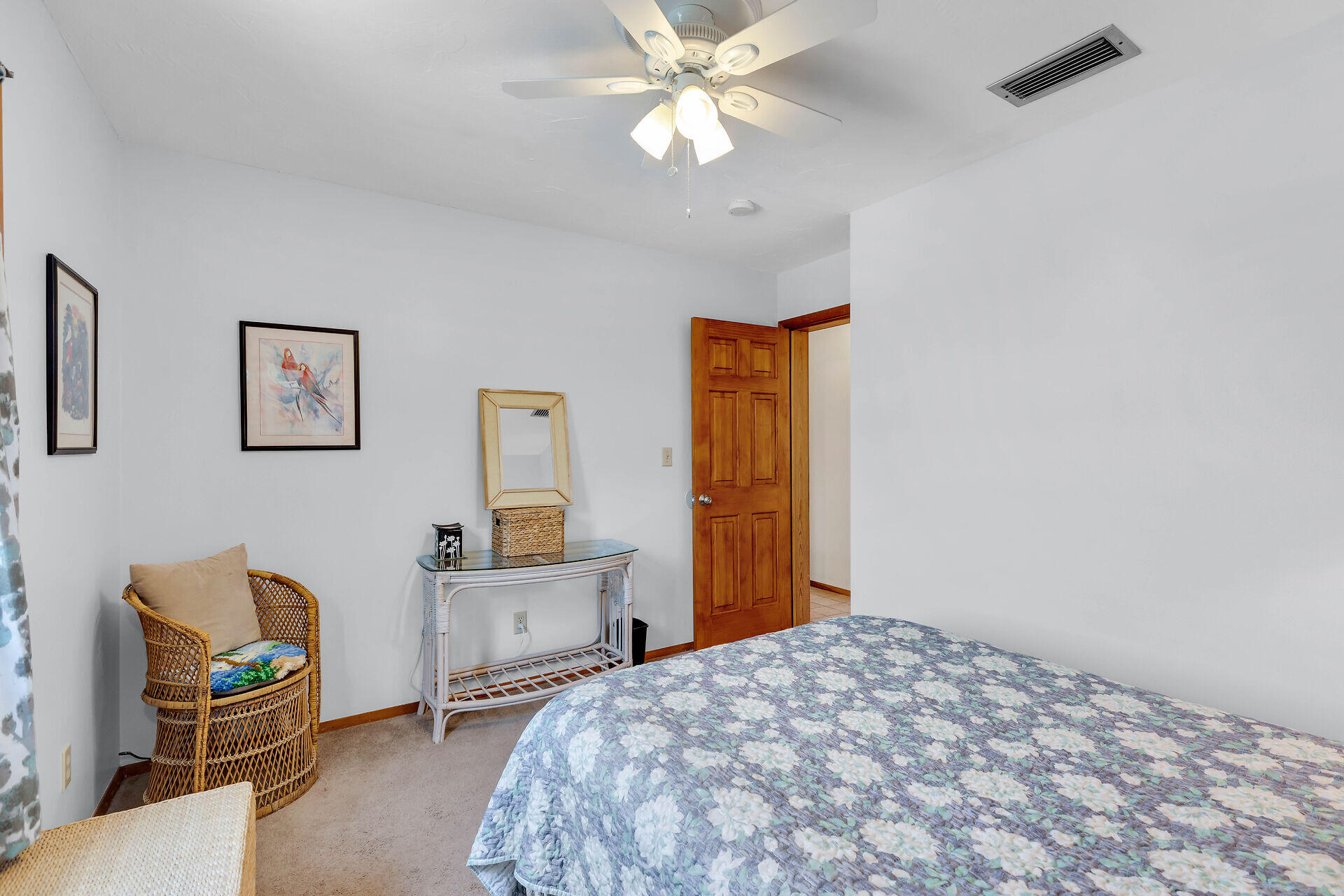 220 Kyle Avenue Property Photo 37