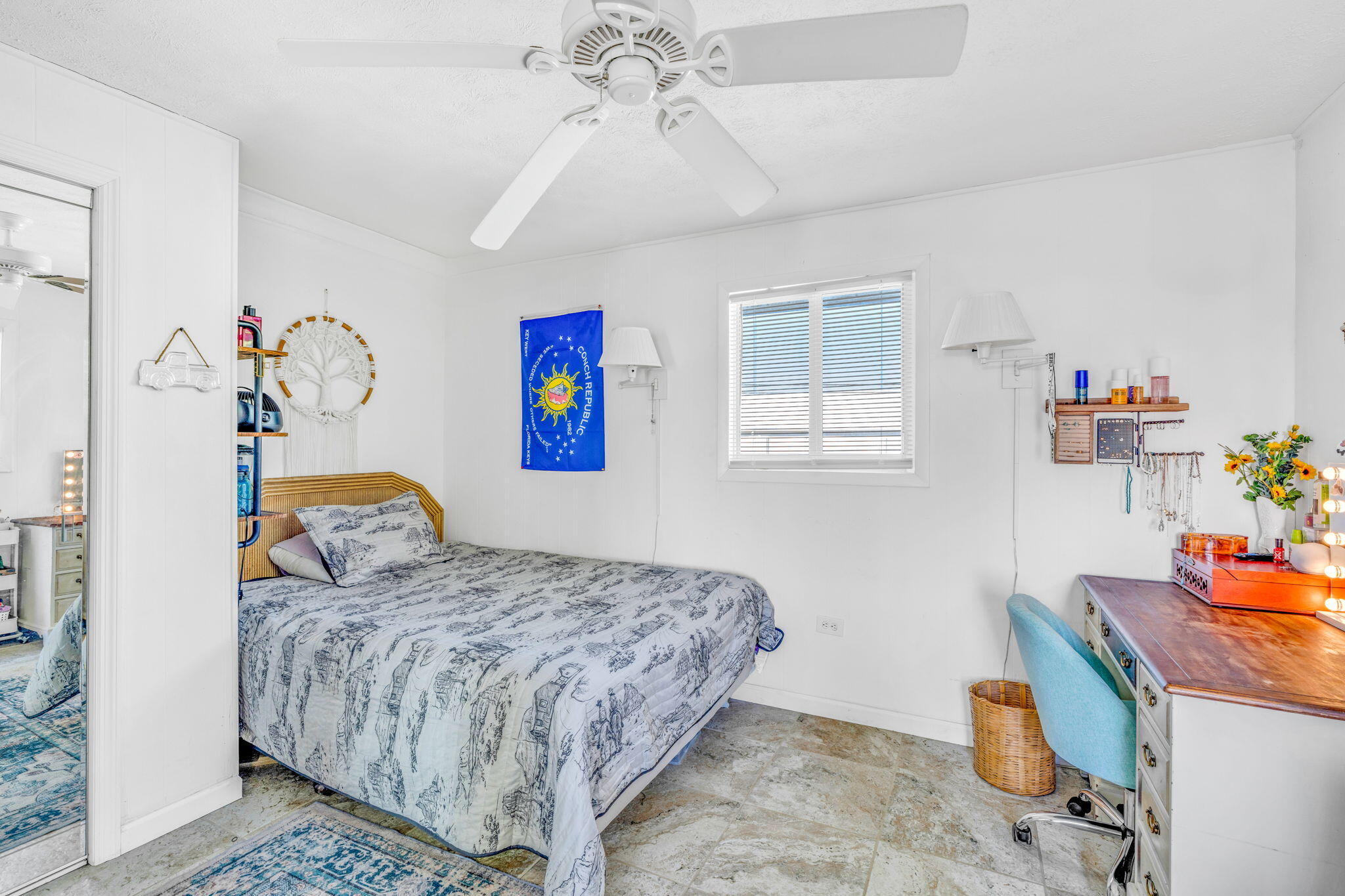 237 La Fitte Road Property Photo 13