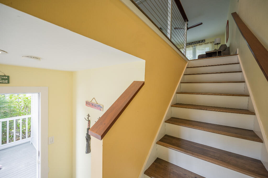 210 Southard Street, 2 Property Photo 8