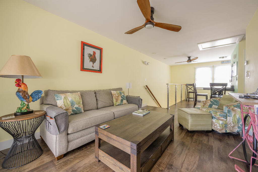210 Southard Street, 2 Property Photo 14