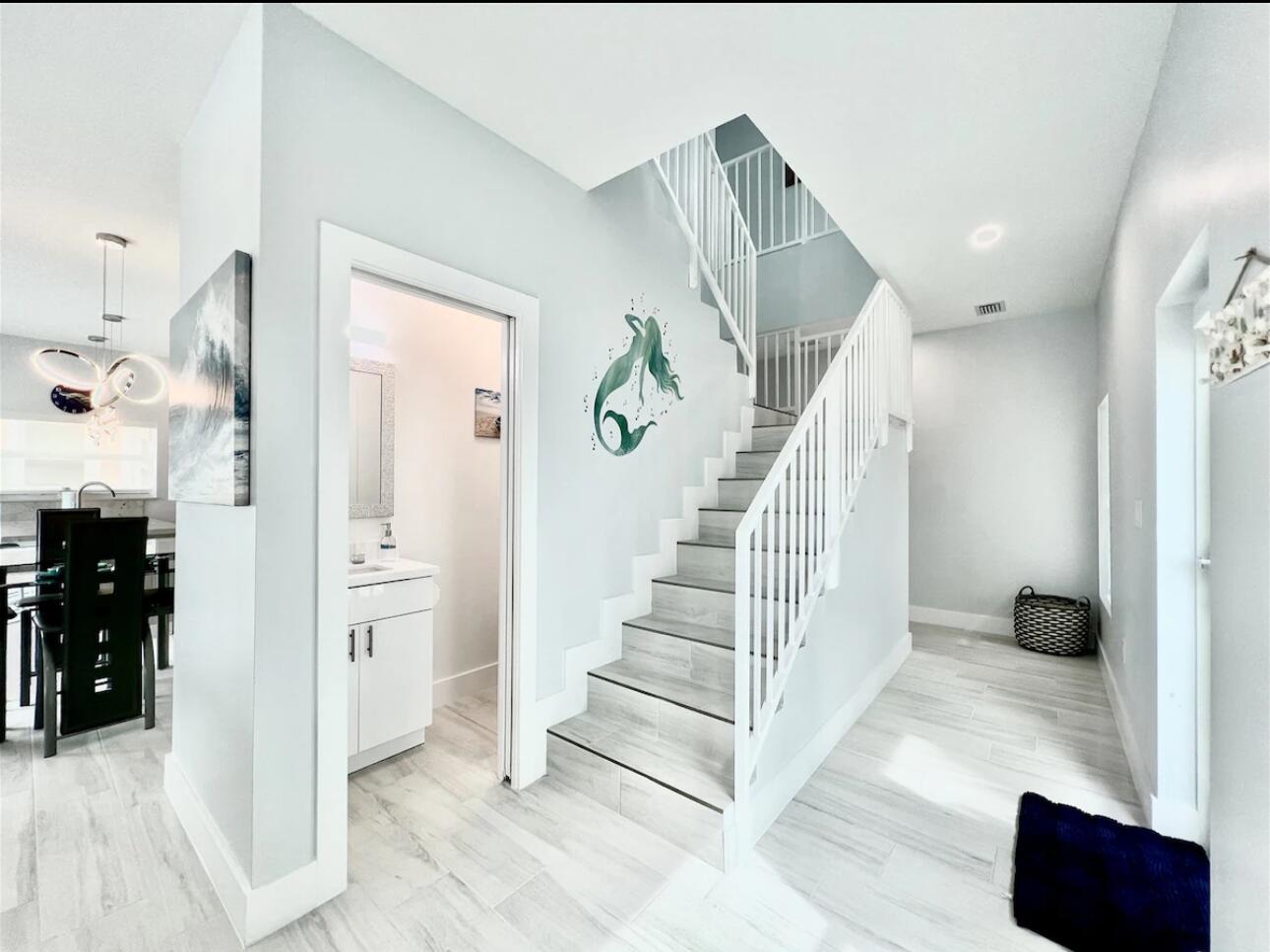 1021 82nd Street Property Photo 4