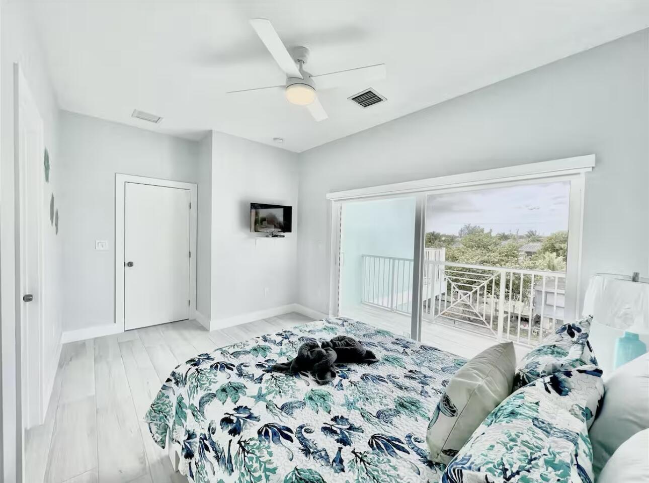 1021 82nd Street Property Photo 15