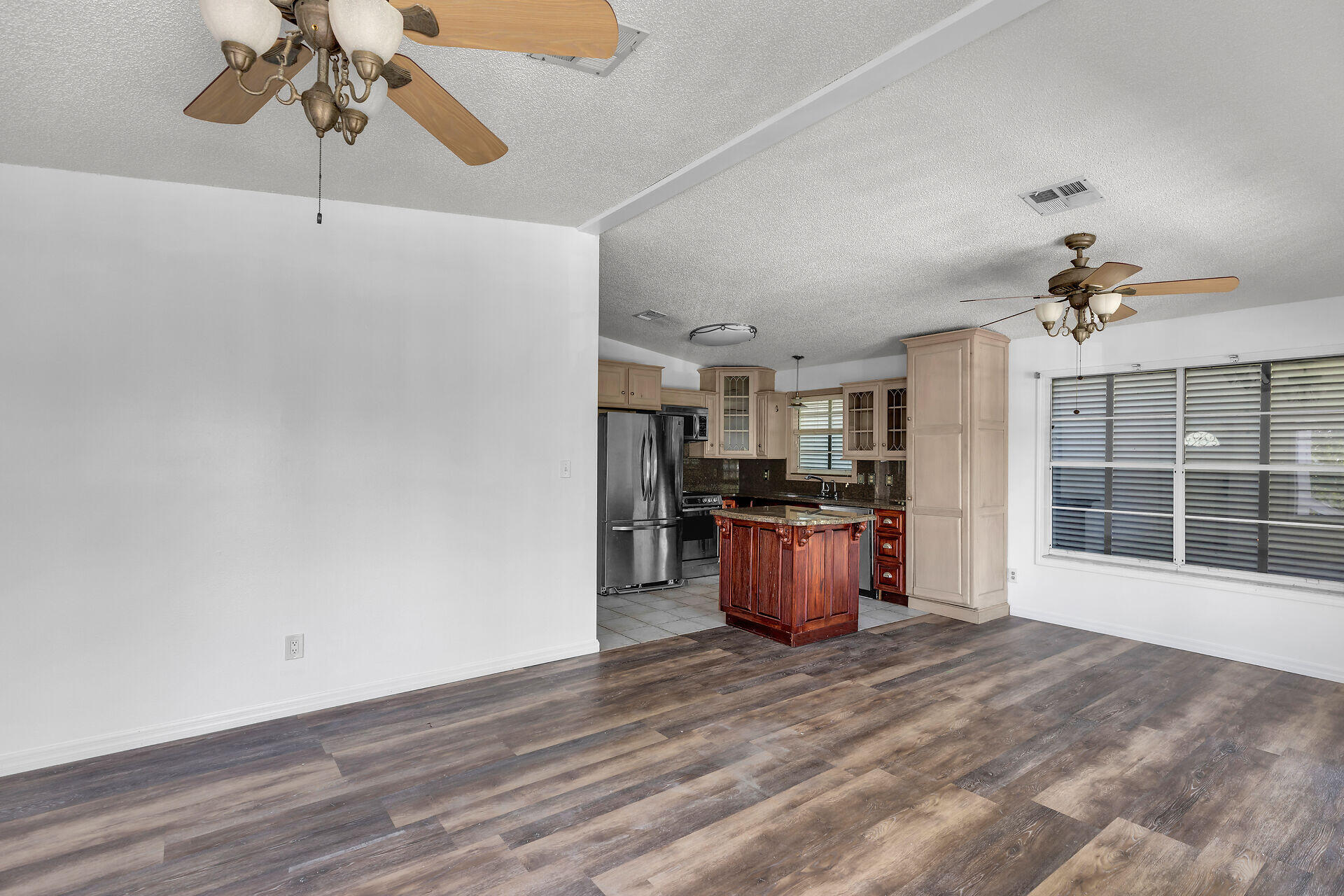31130 Avenue I Property Photo 15