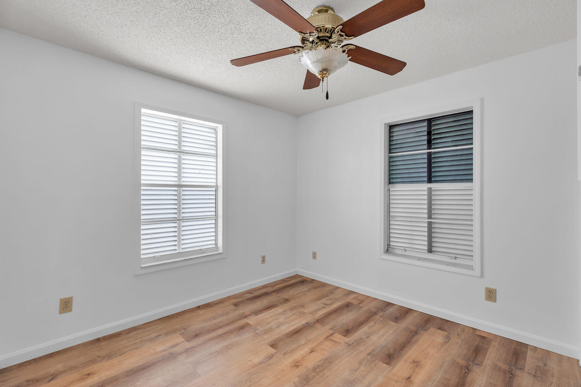 31130 Avenue I Property Photo 28